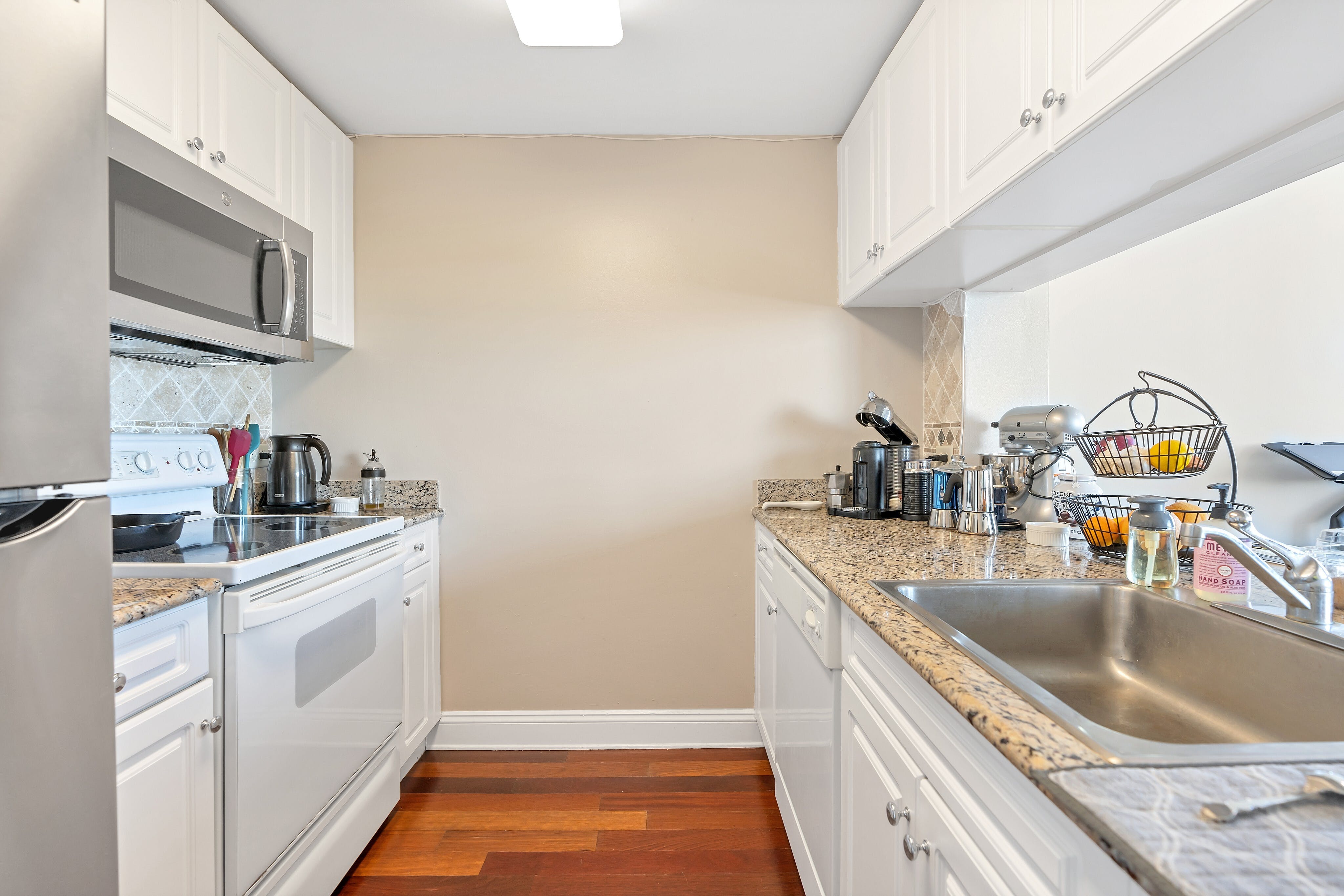100 Old Palisade Road Unit# 3212