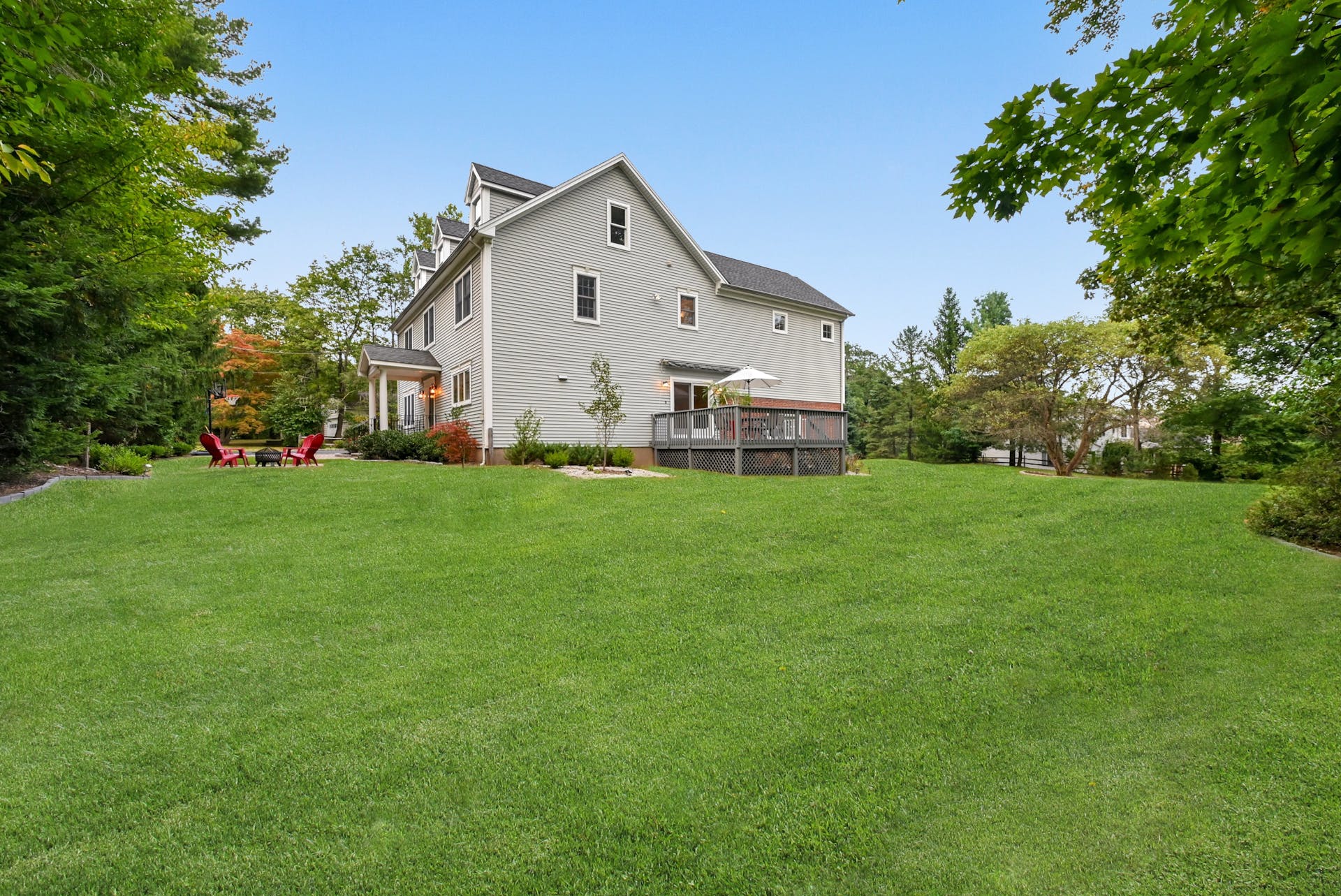 280 Airmount Ave