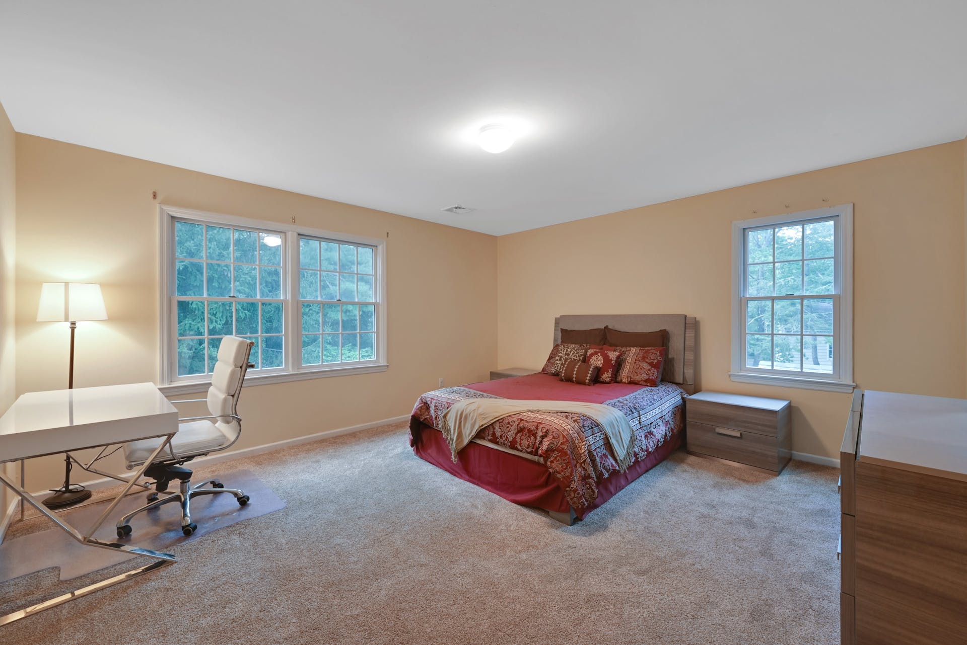 280 Airmount Ave
