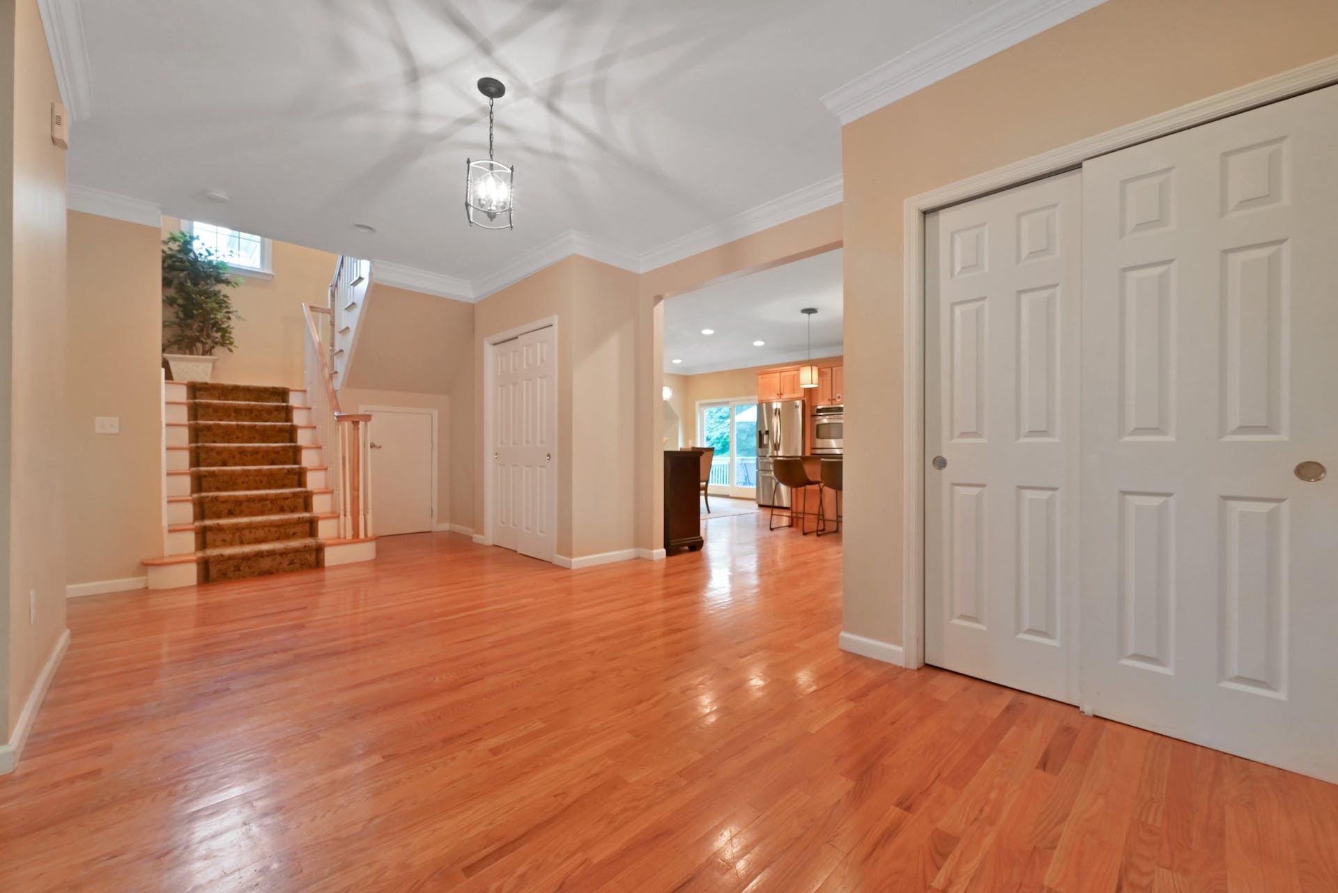 280 Airmount Ave