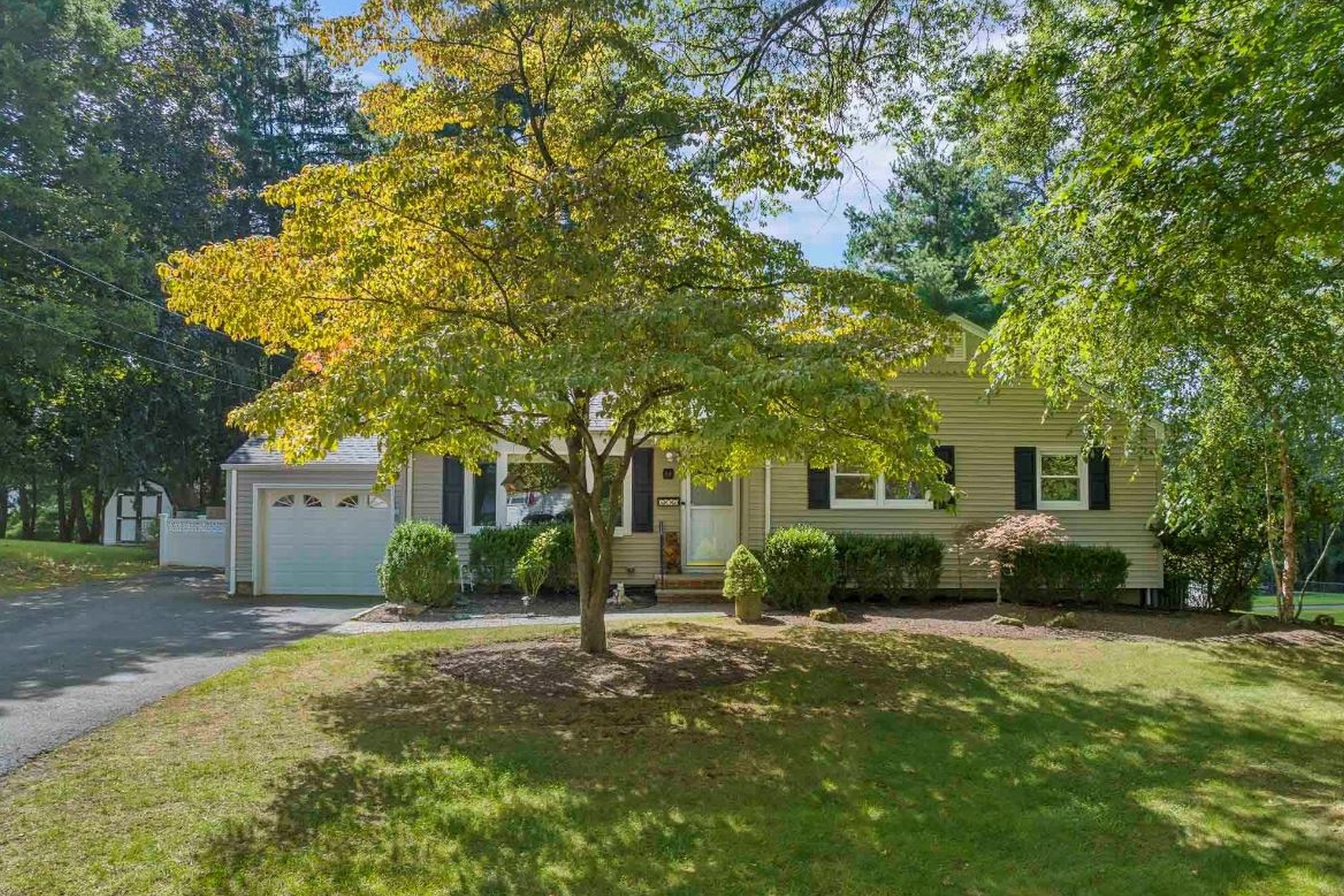 14 Meadow Ct