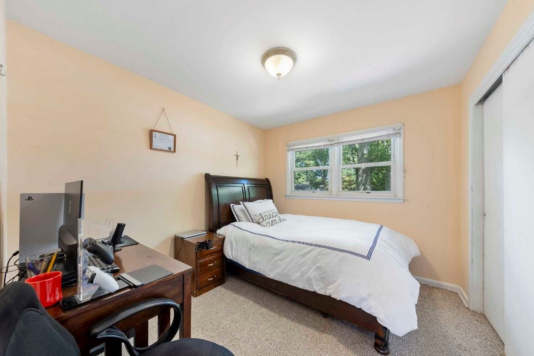 14 Meadow Ct