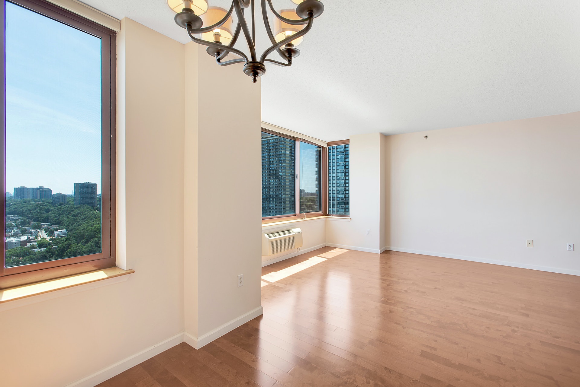100 Old Palisade Rd, Unit 2807