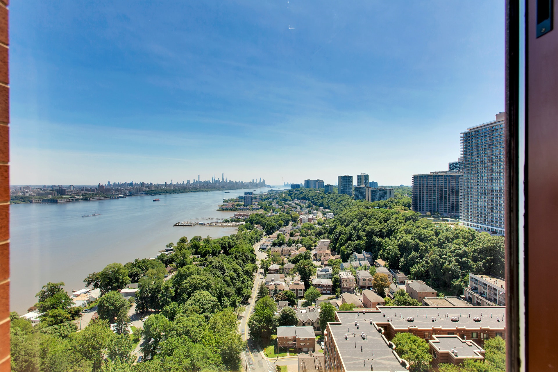 100 Old Palisade Rd, Unit 2807