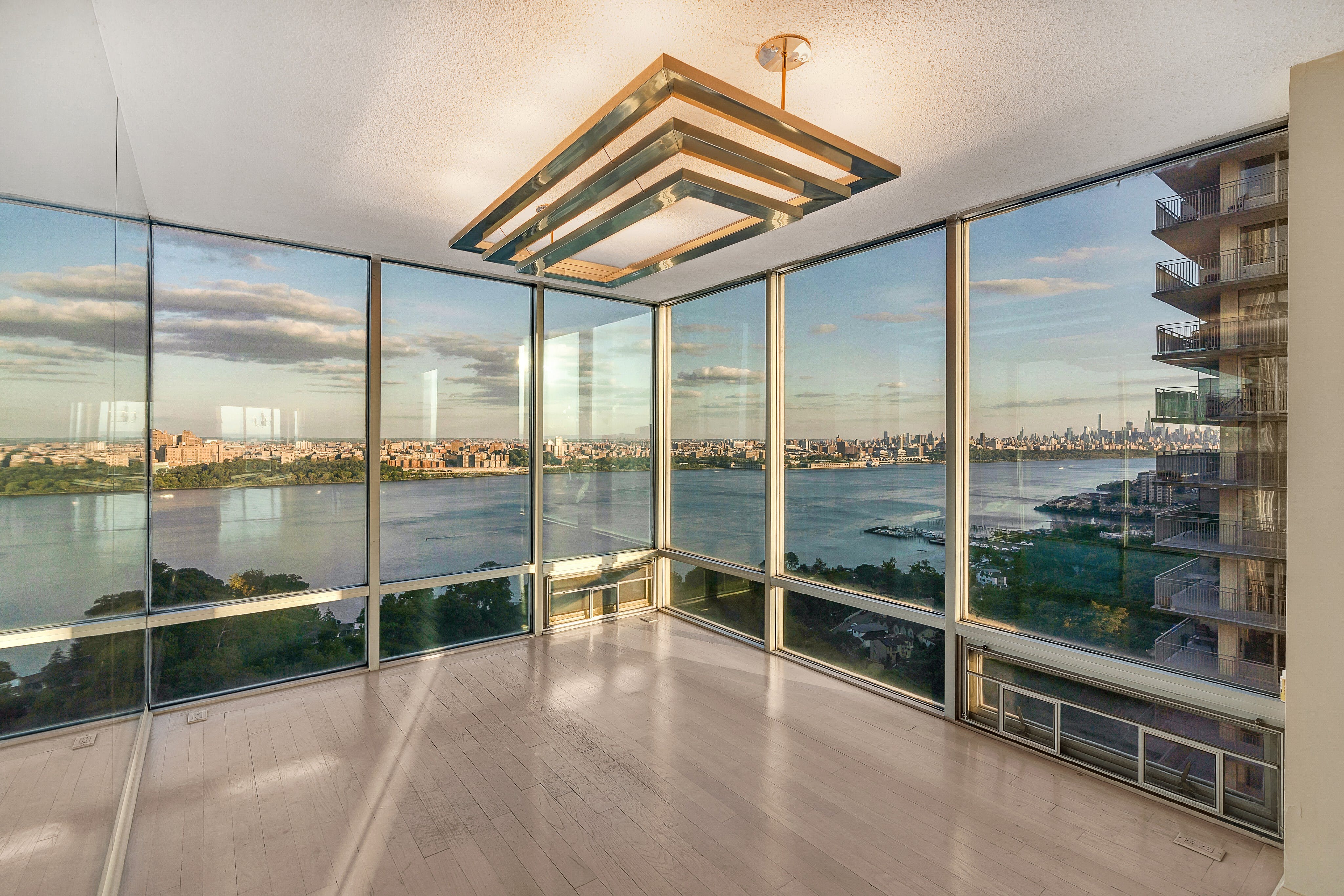 1600 Parker Avenue Unit# 15G/H