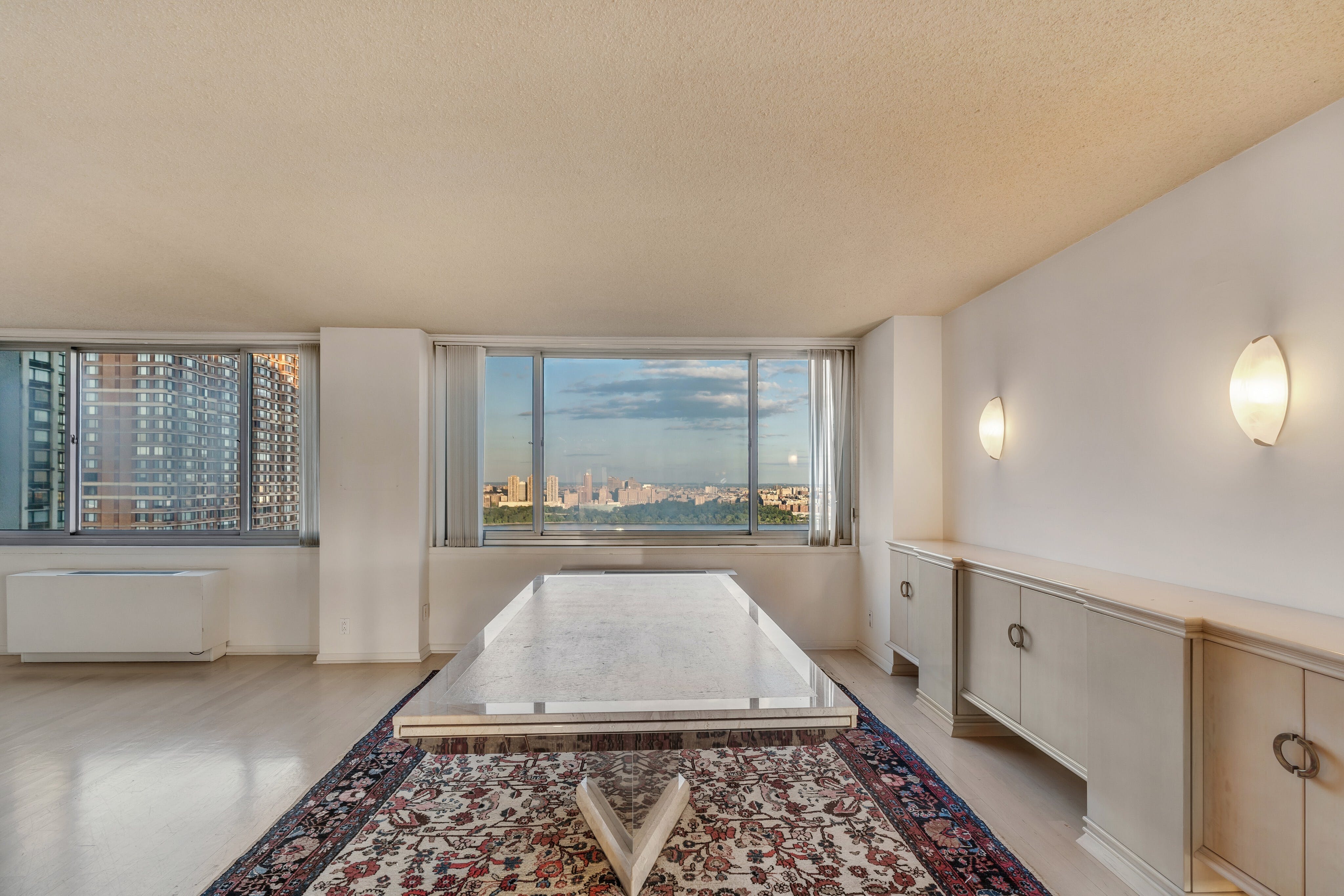 1600 Parker Avenue Unit# 15G/H
