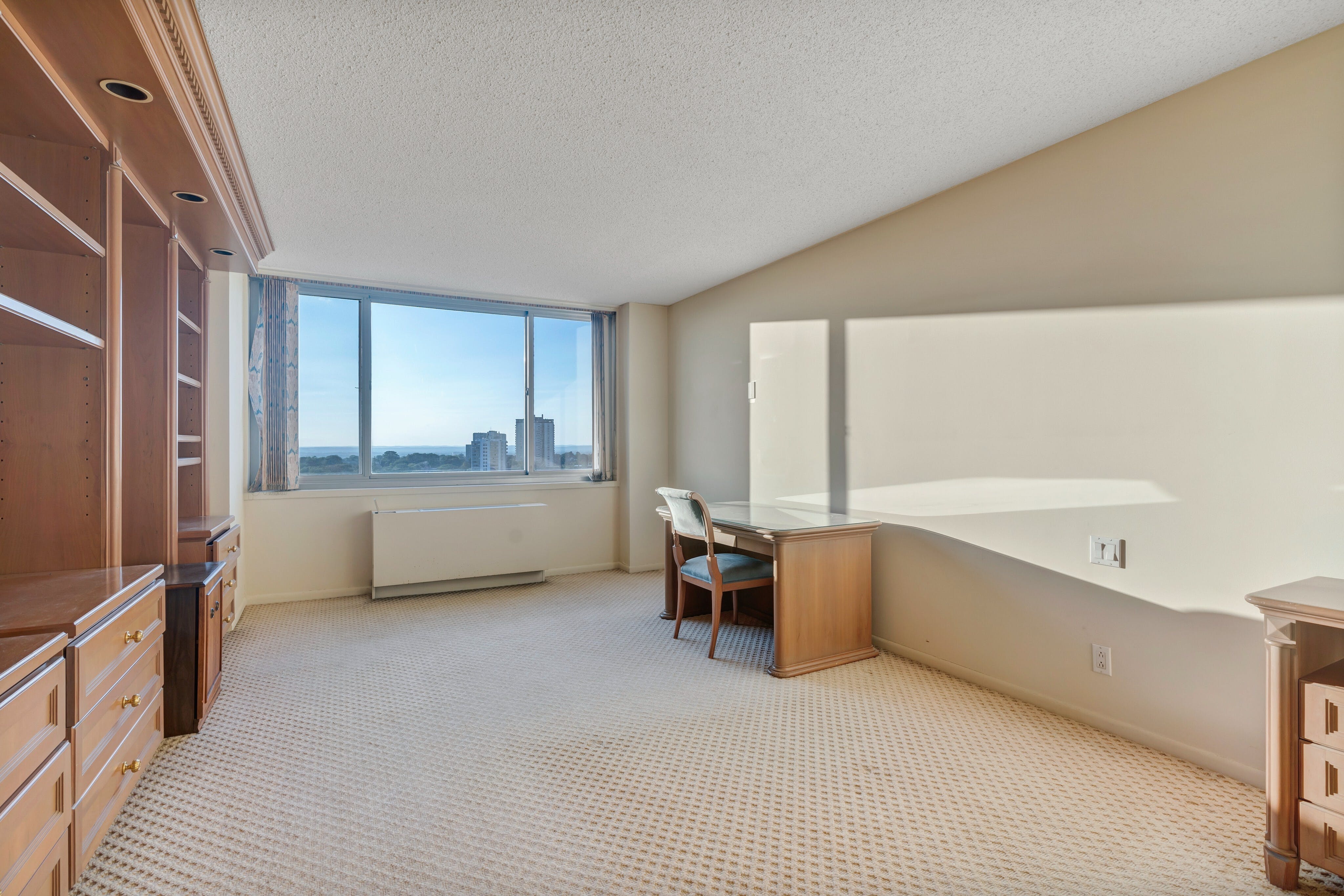1600 Parker Avenue Unit# 15G/H