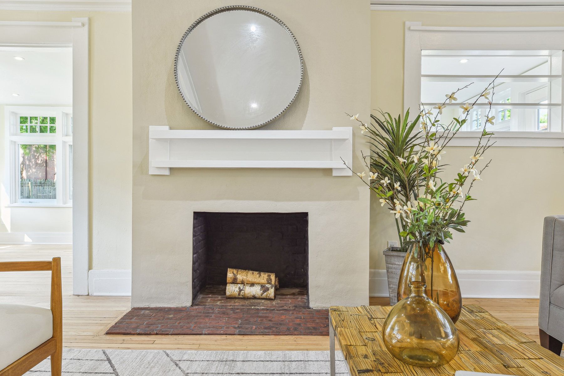 653 Valley Road