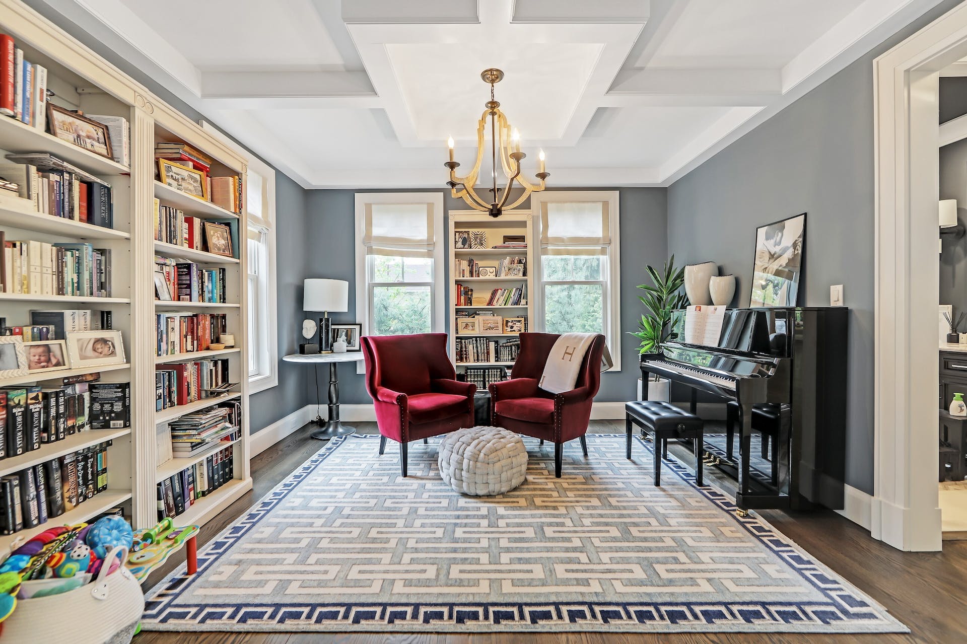 166 Winthrop Place