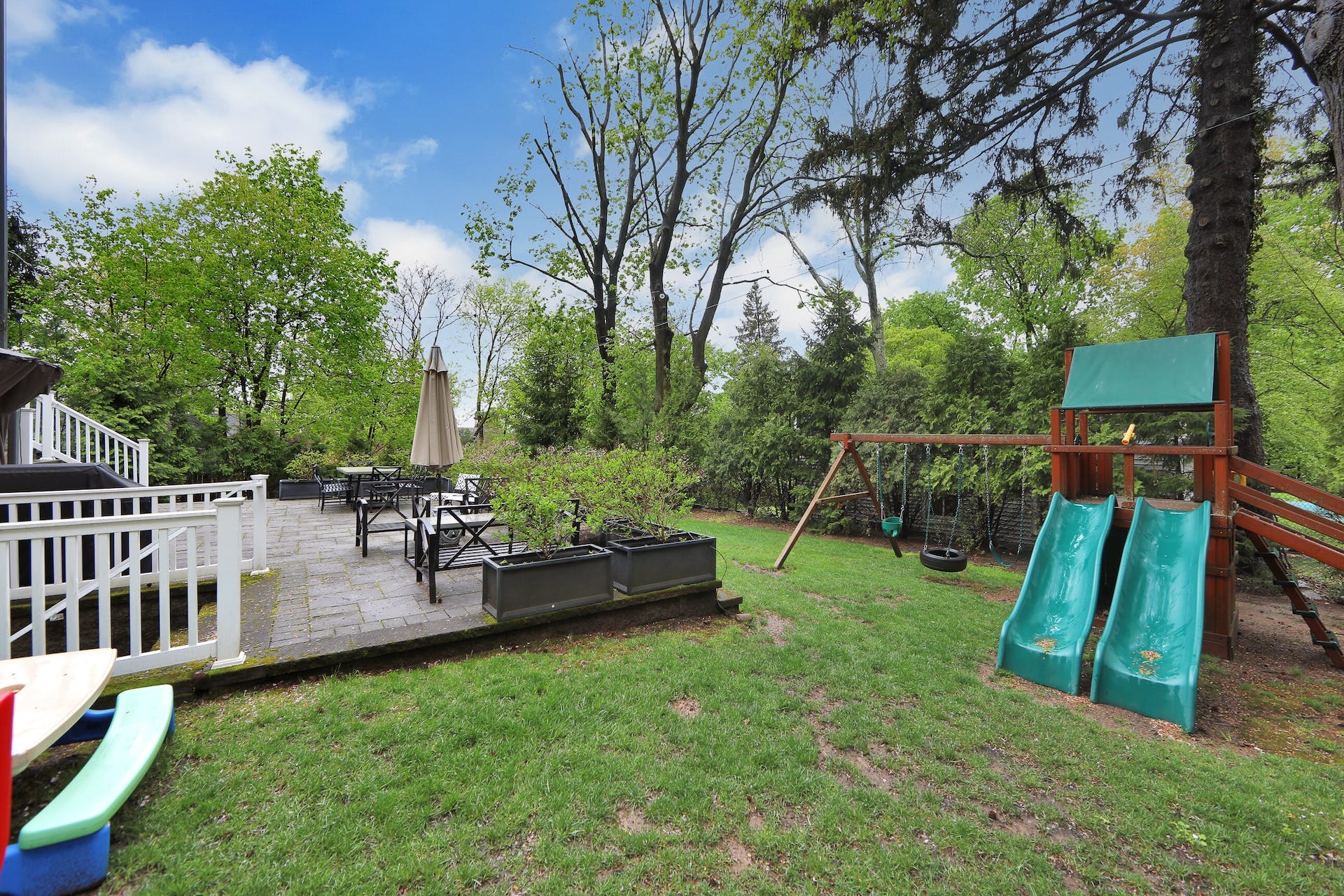 166 Winthrop Place