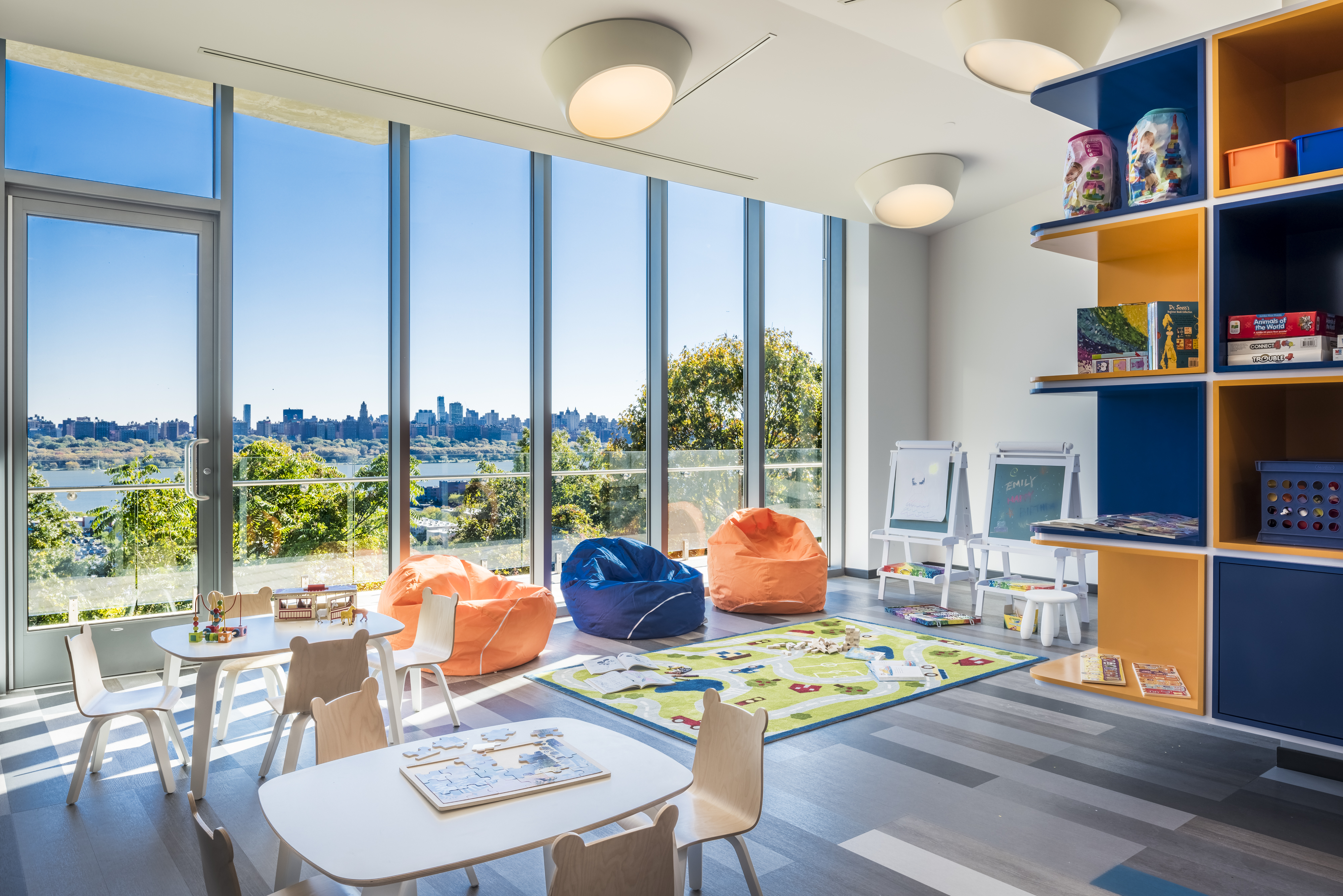 320 Adolphus Avenue Unit# 908