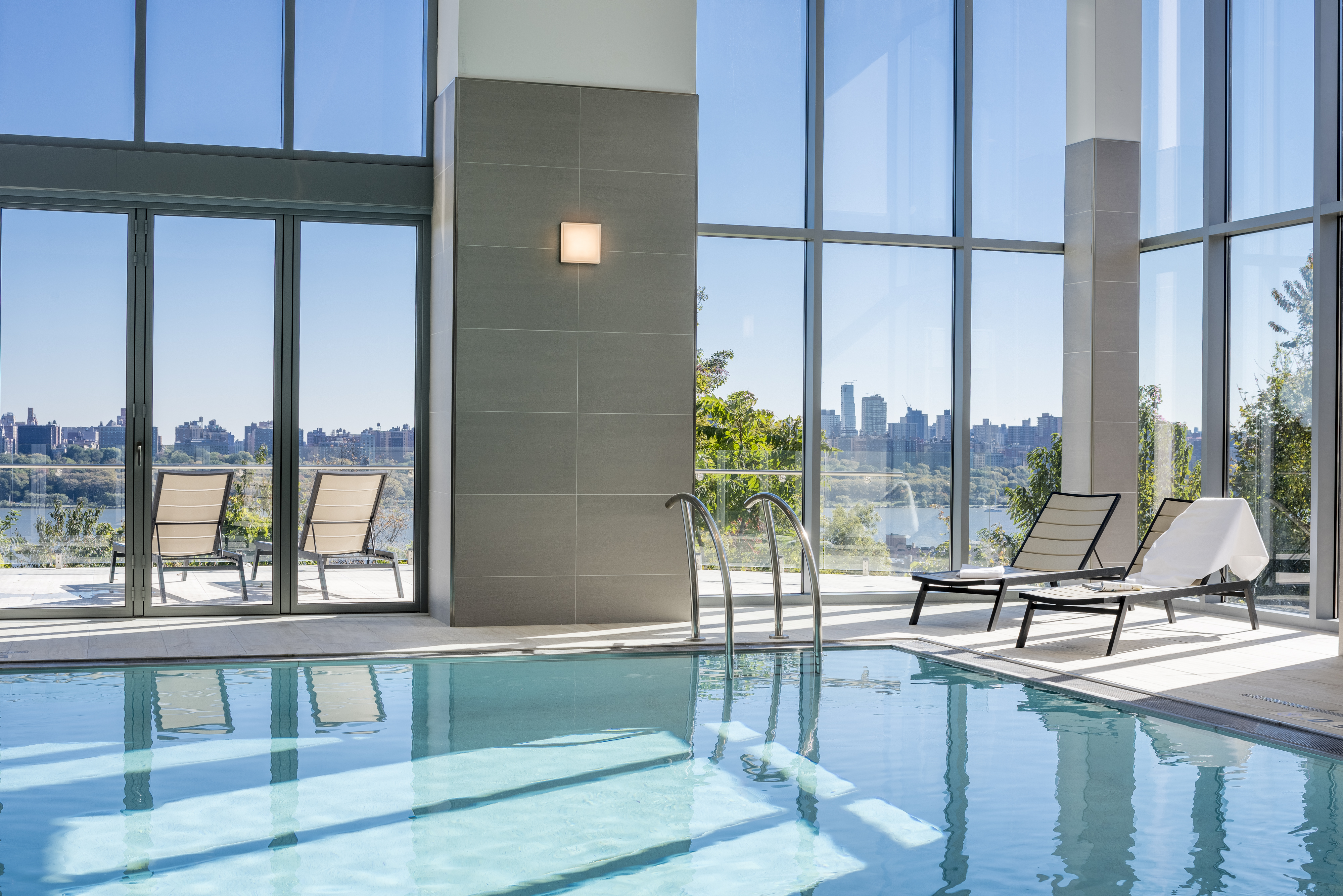 320 Adolphus Avenue Unit# 908