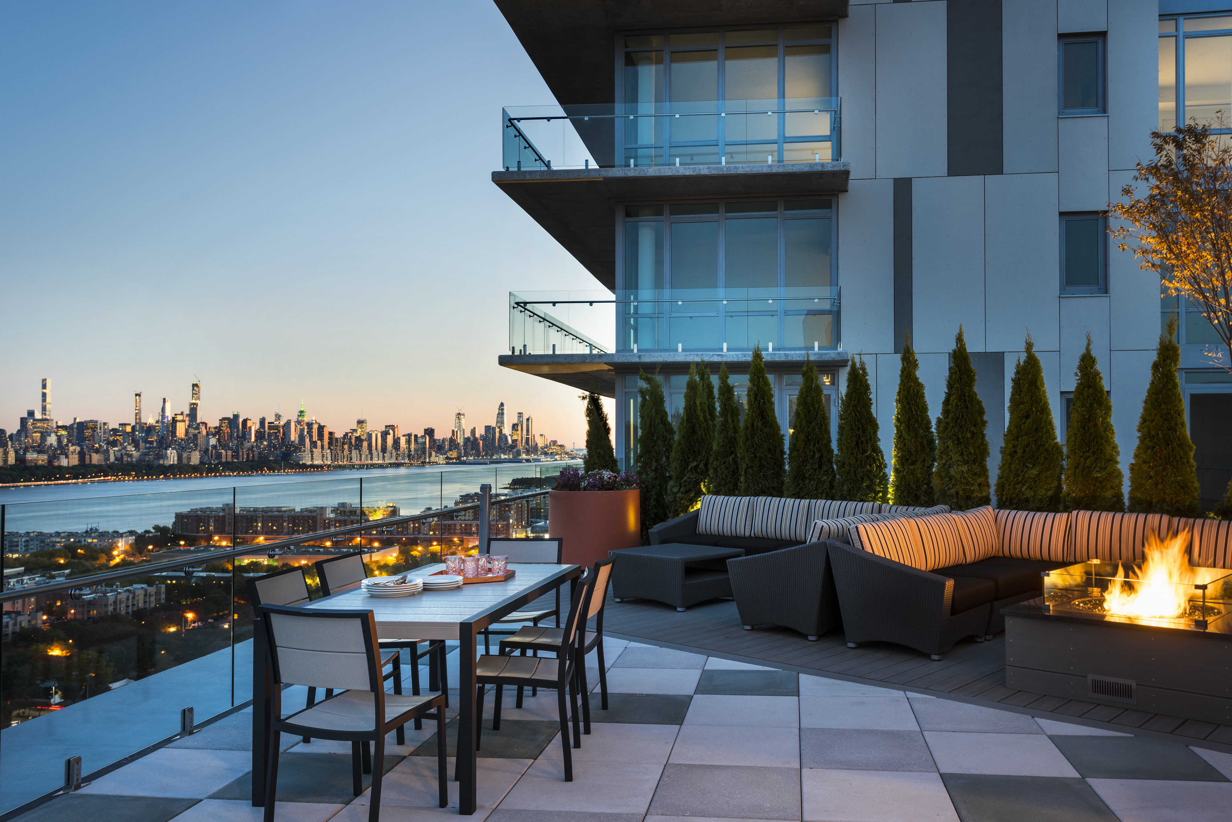 320 Adolphus Avenue Unit# 908