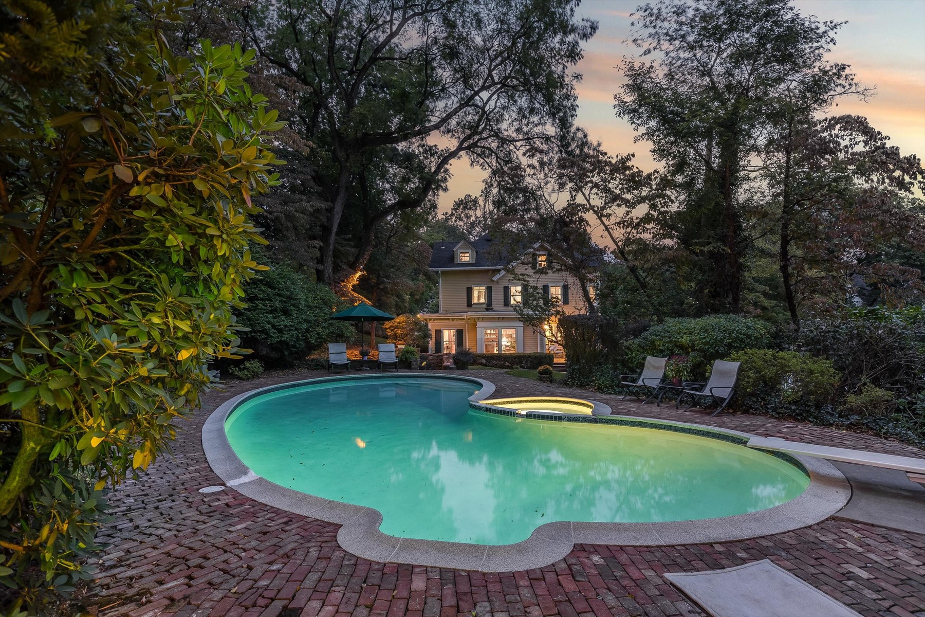 108 Bellevue Avenue
