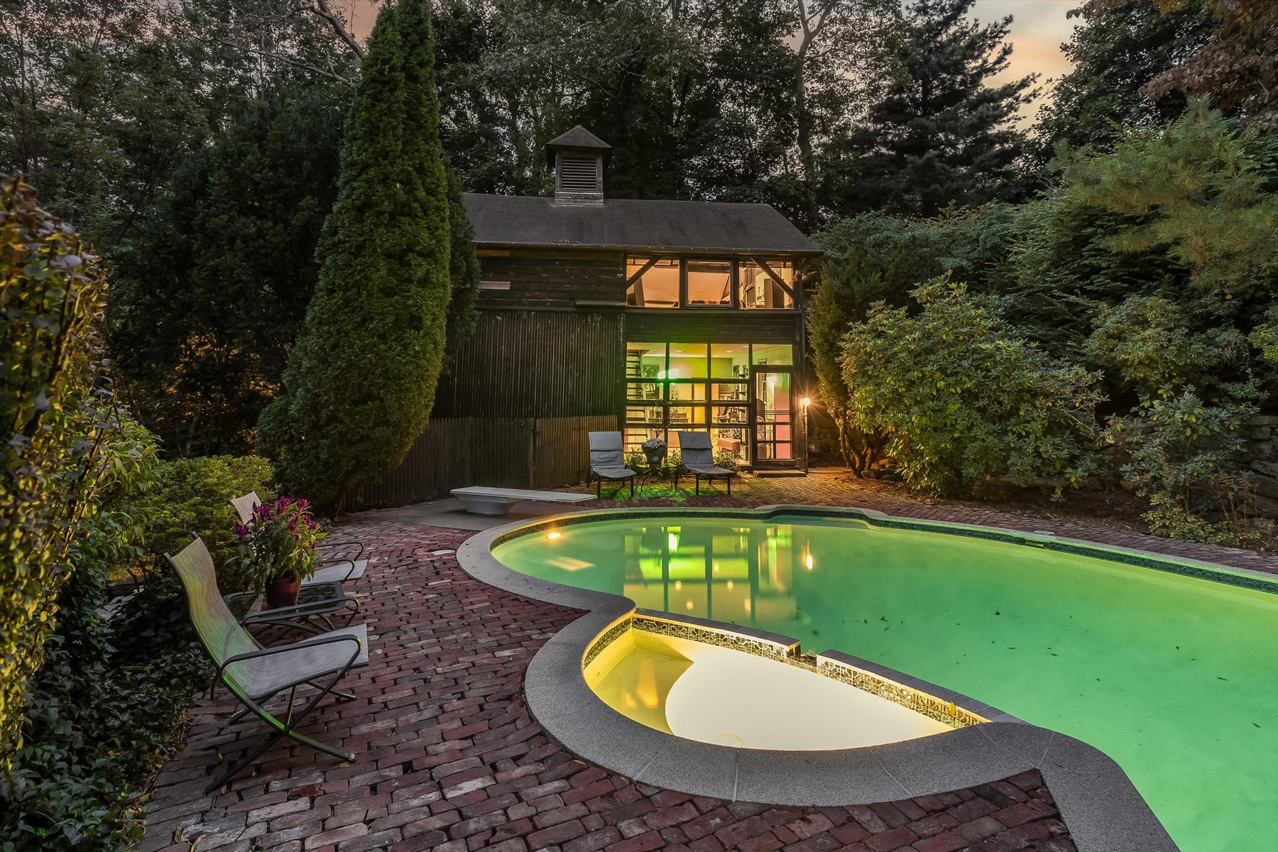 108 Bellevue Avenue