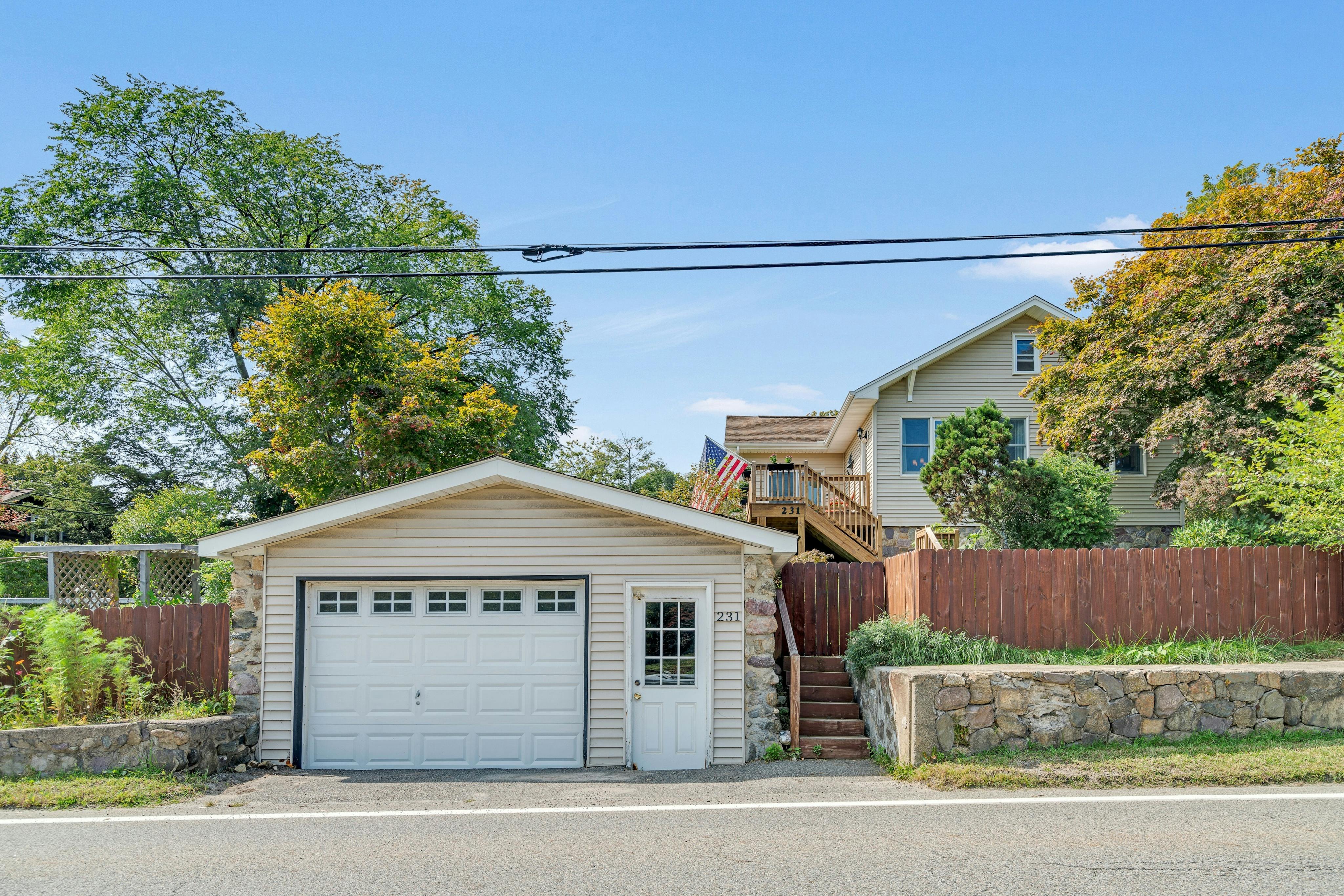 231 Otterhole Road 
