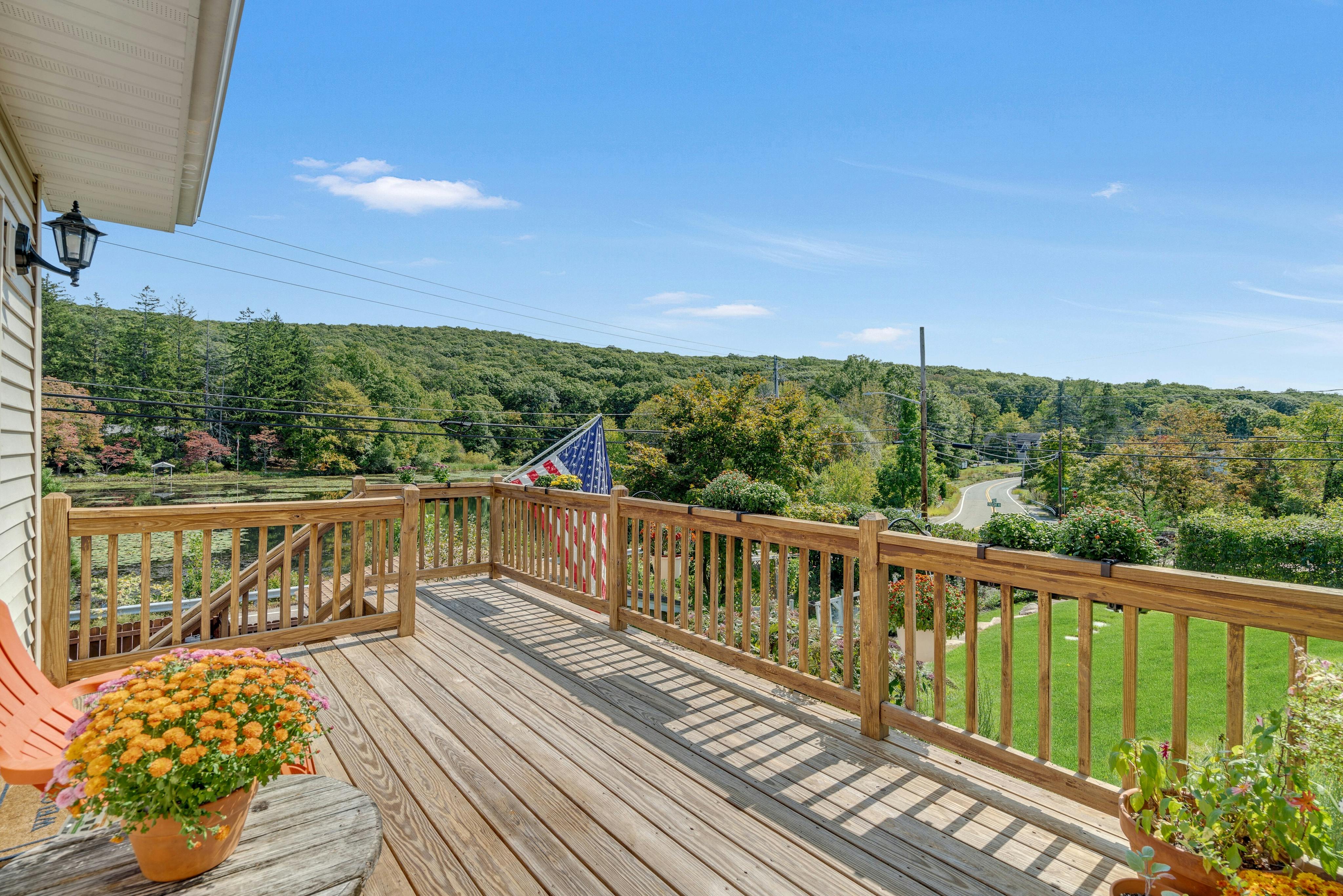 231 Otterhole Road 