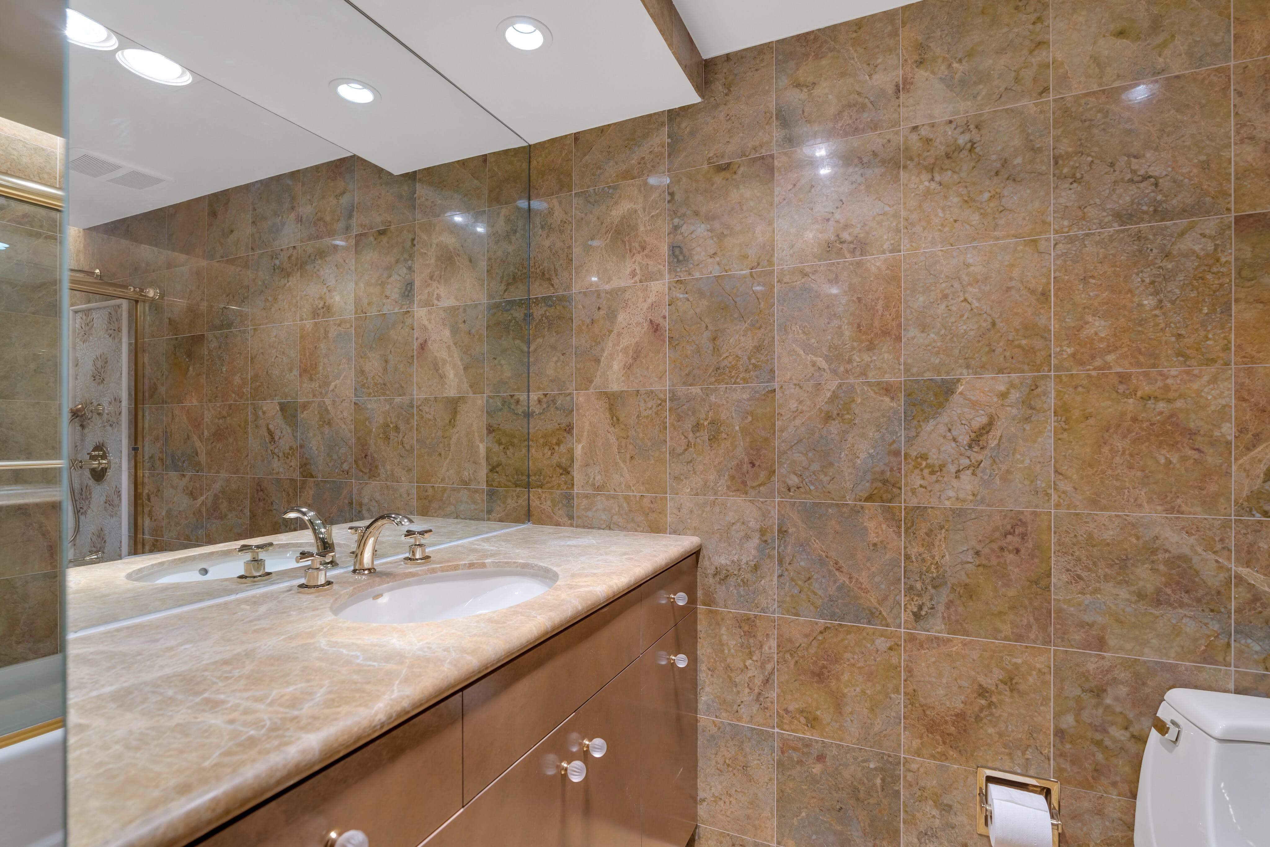 200 Winston Drive Unit# 2308