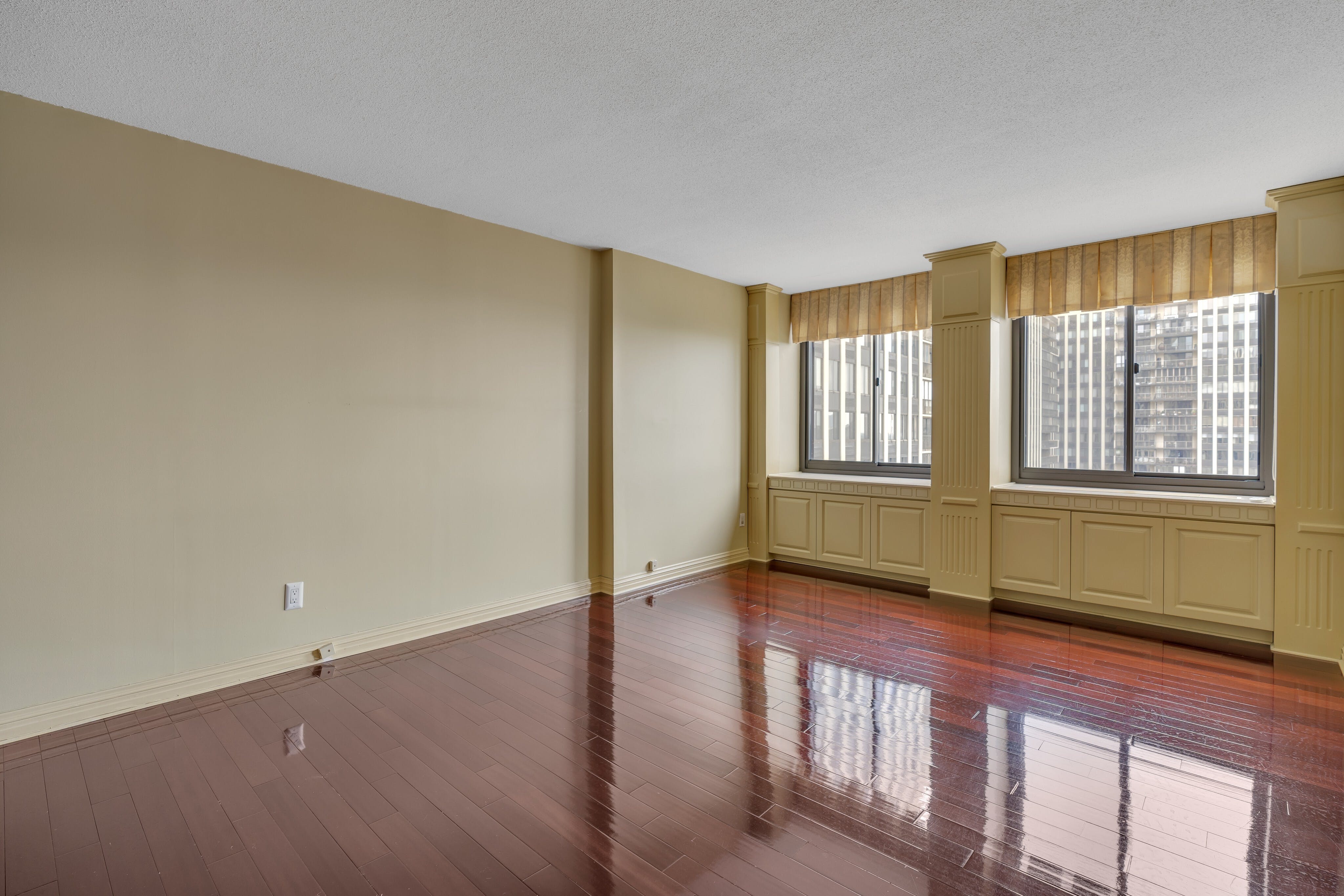200 Winston Drive Unit# 2308