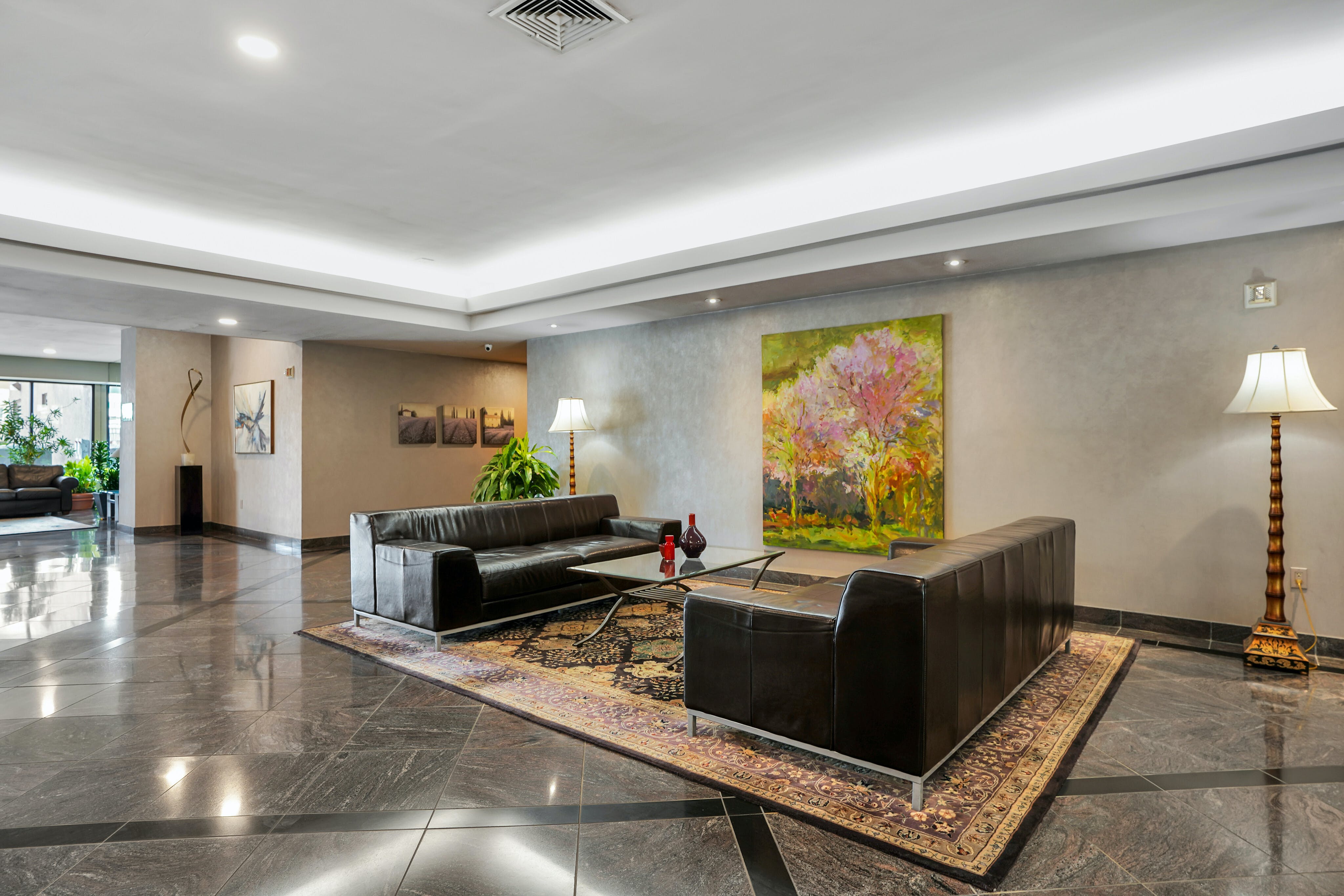 2150 Center Avenue Unit# 17D