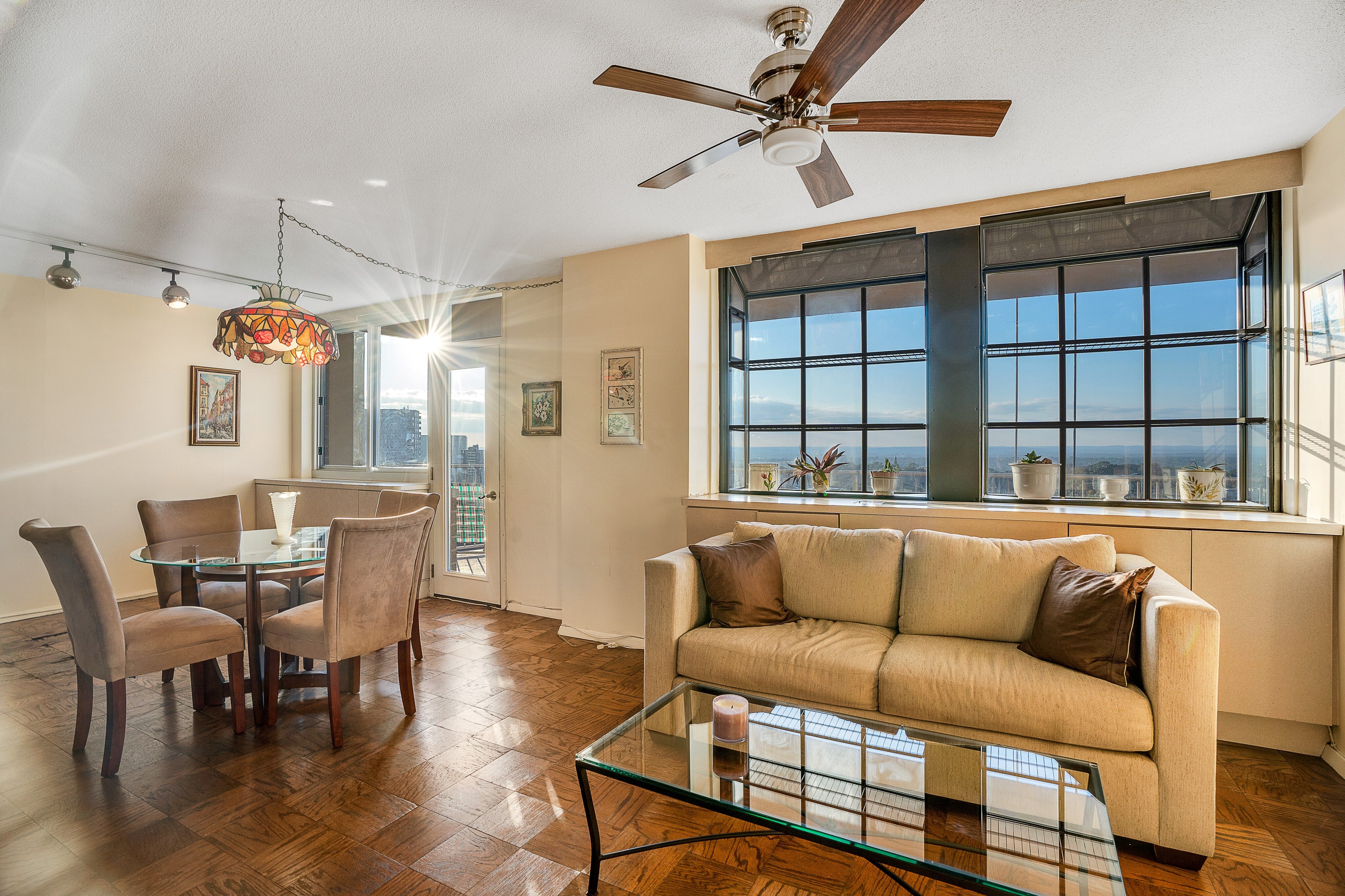 2150 Center Avenue Unit# 17D