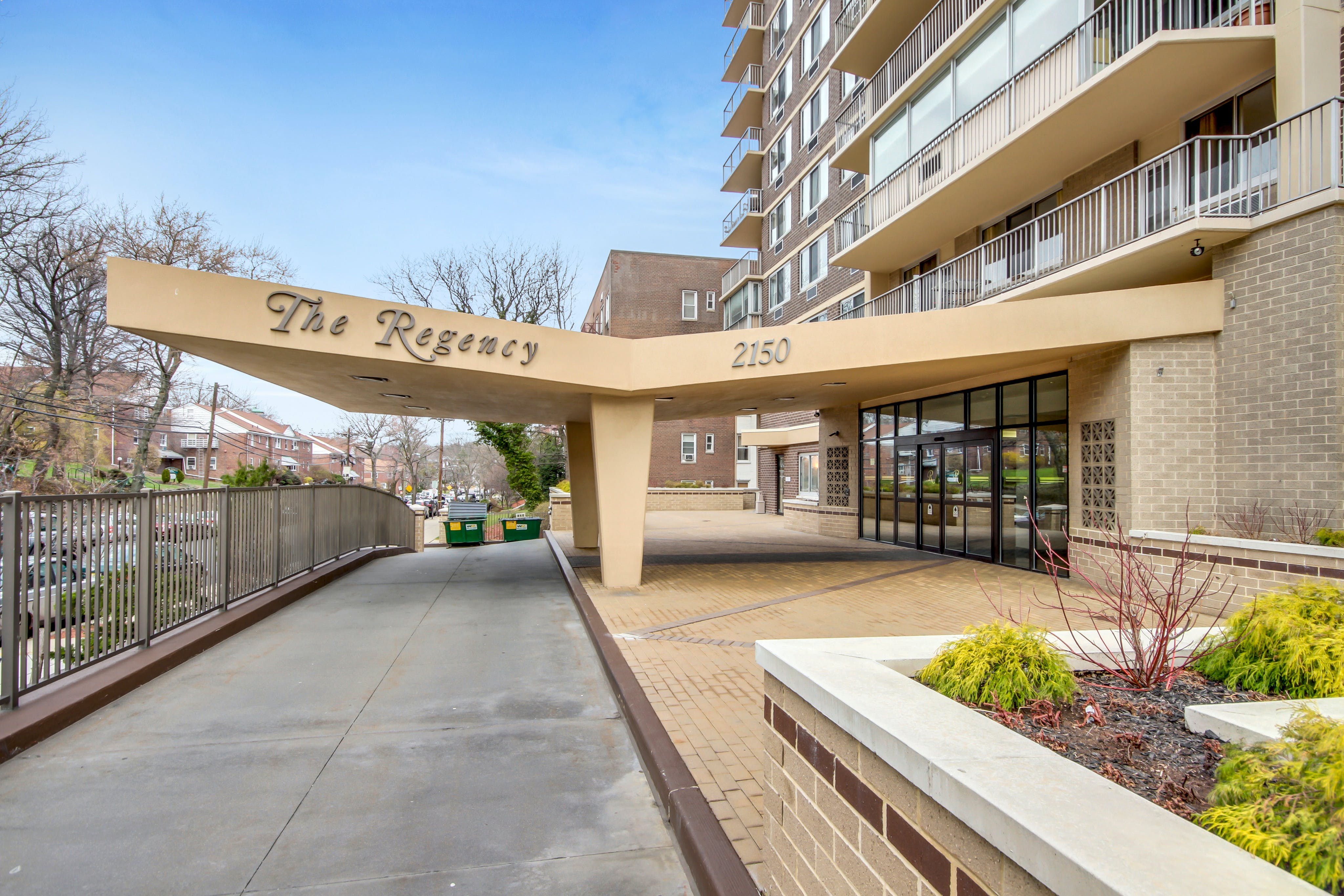 2150 Center Avenue Unit# 17D
