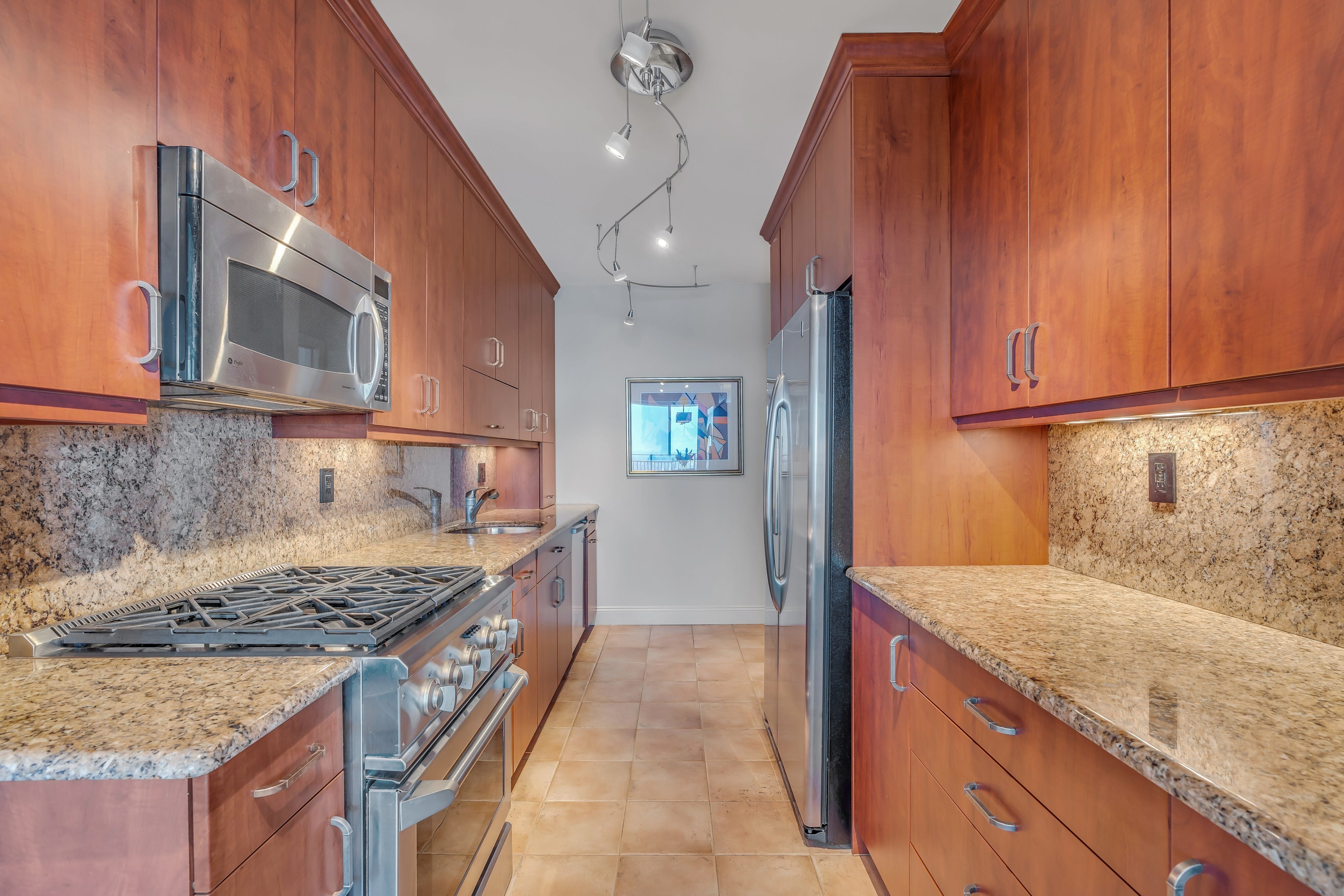 1530 Palisade Avenue Unit# 27B