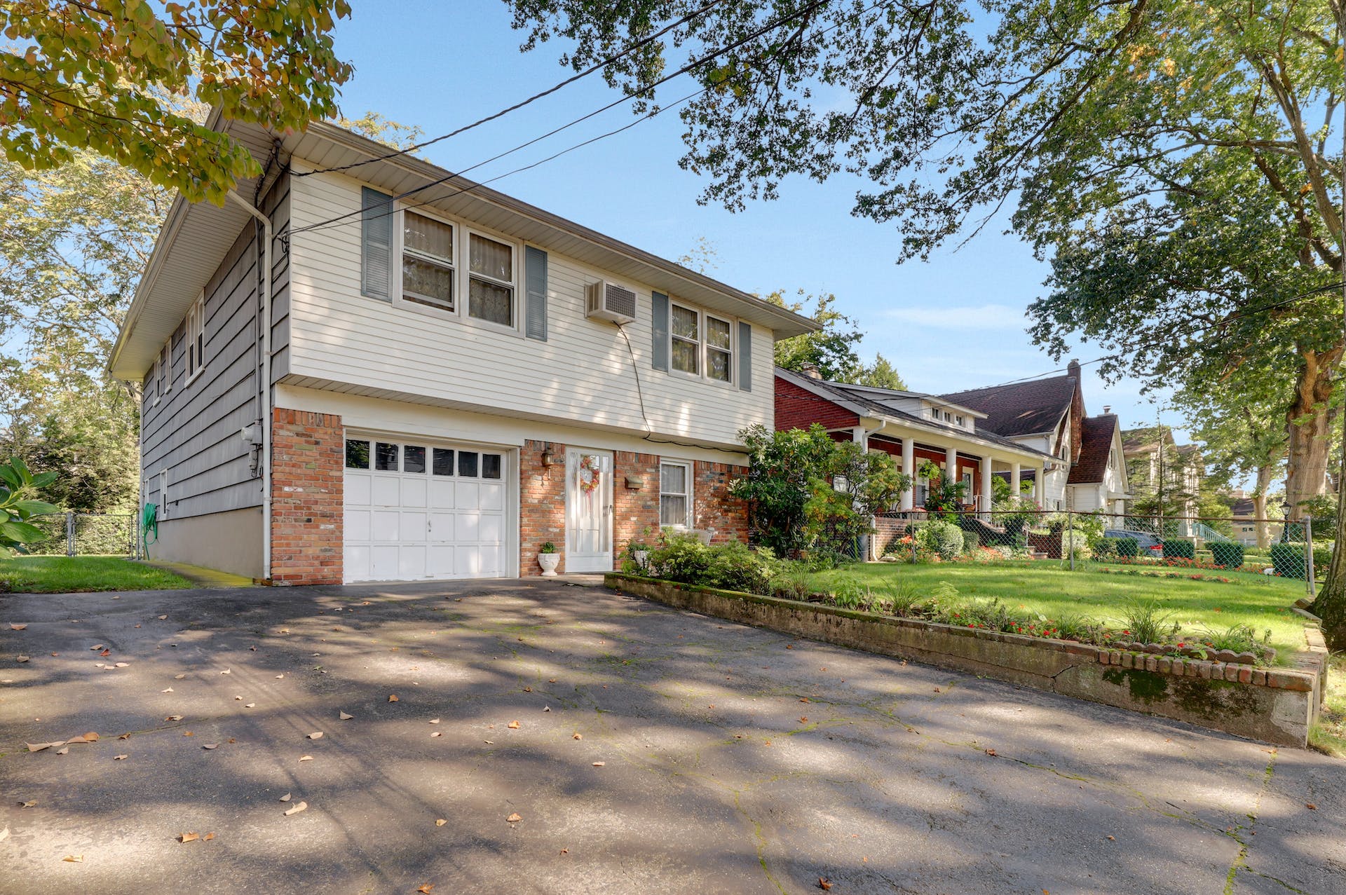 73 Columbus Drive