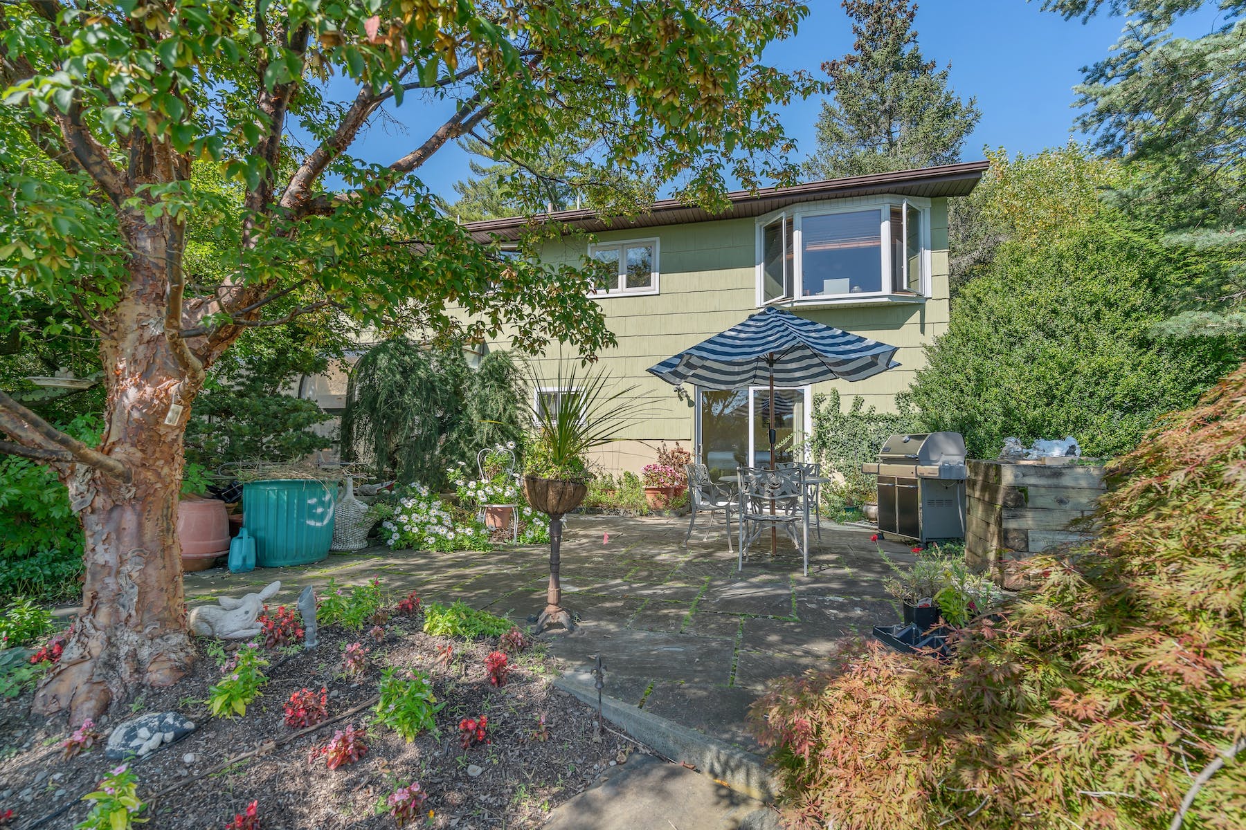 95 Bearfort Road 