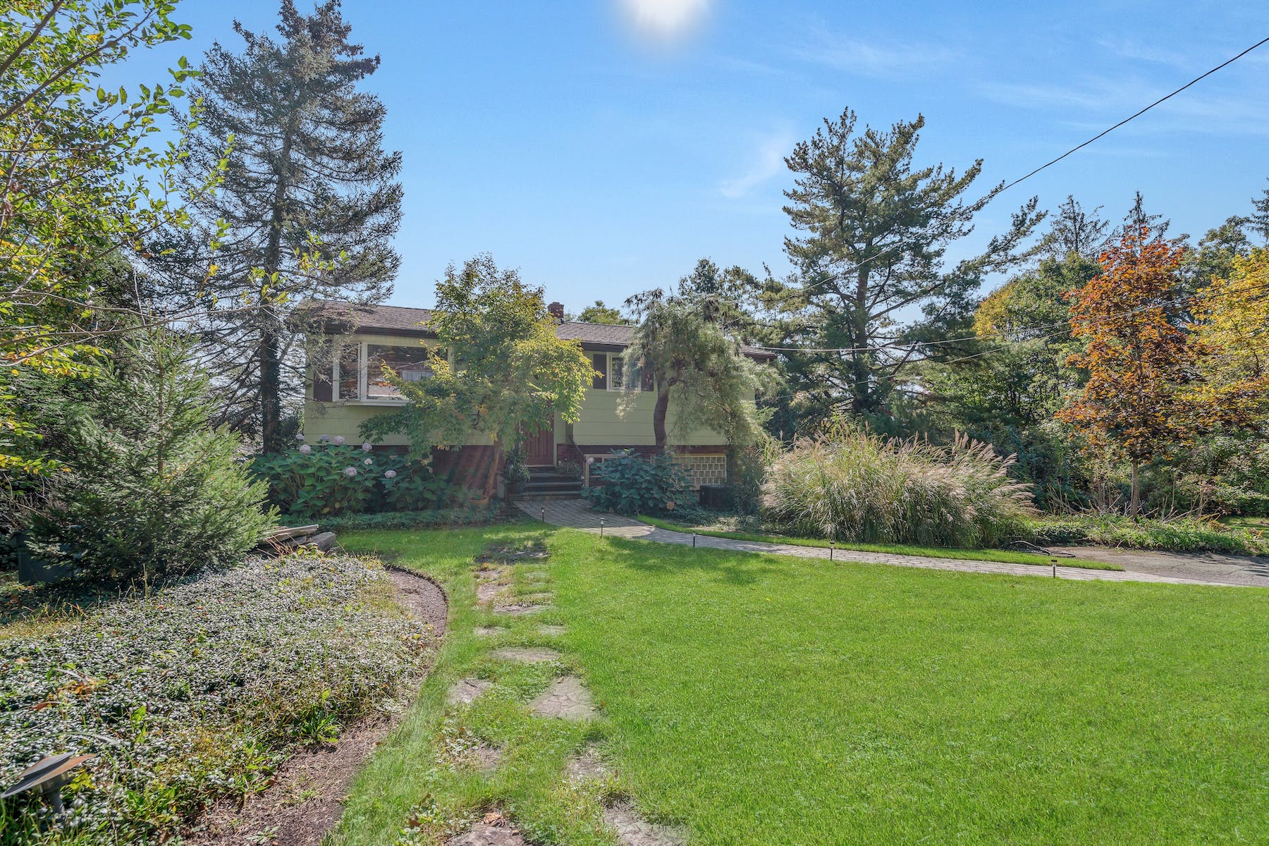 95 Bearfort Road 