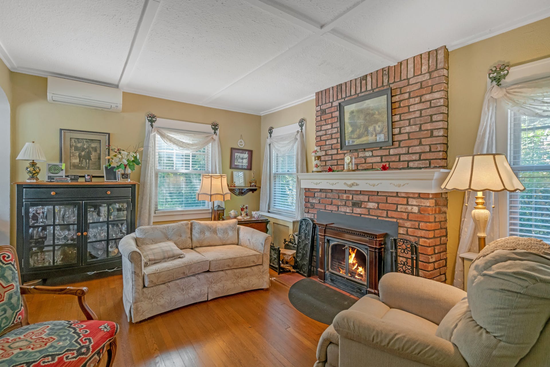 14 West Lake Drive 