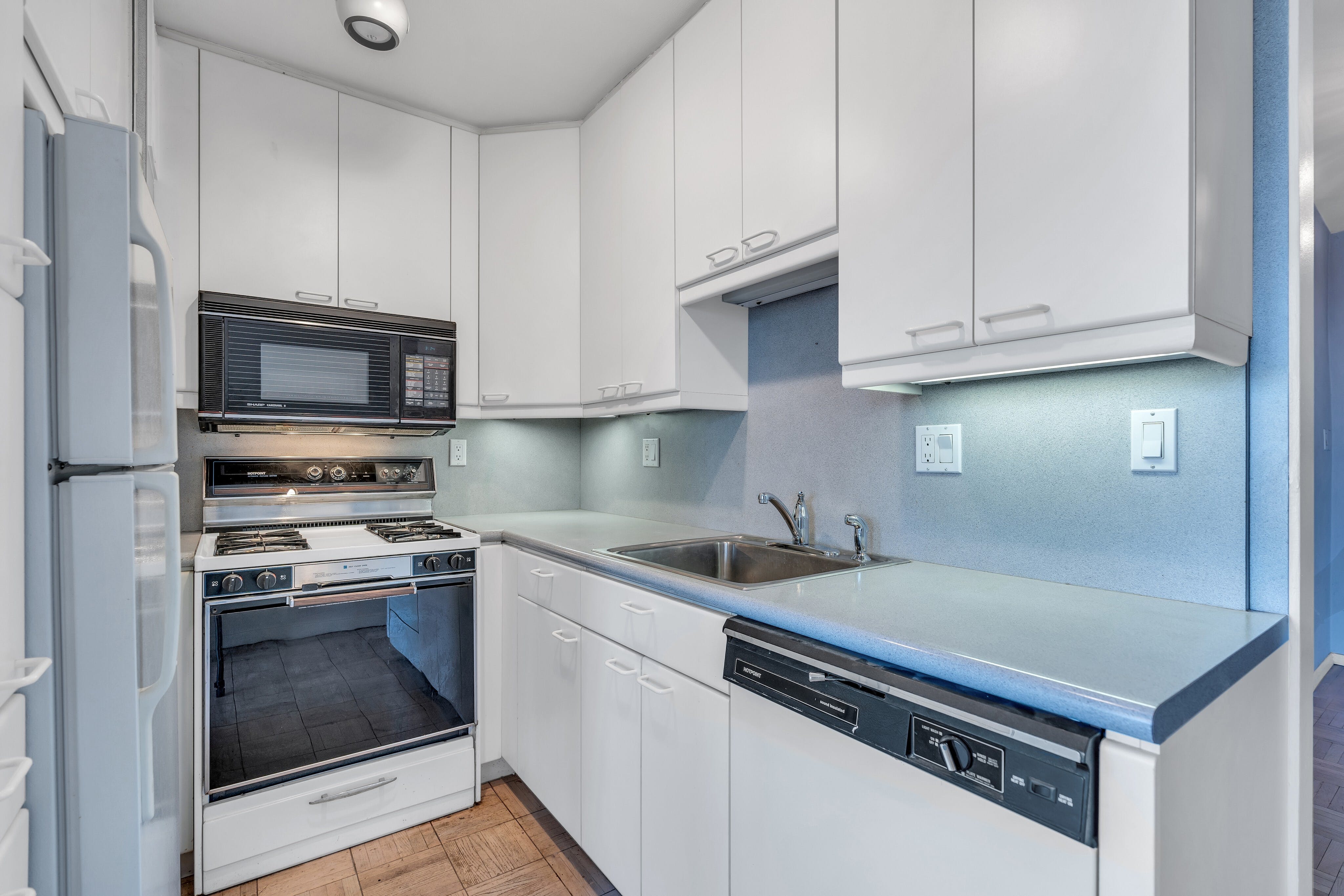 2000 Linwood Avenue Unit# 5H
