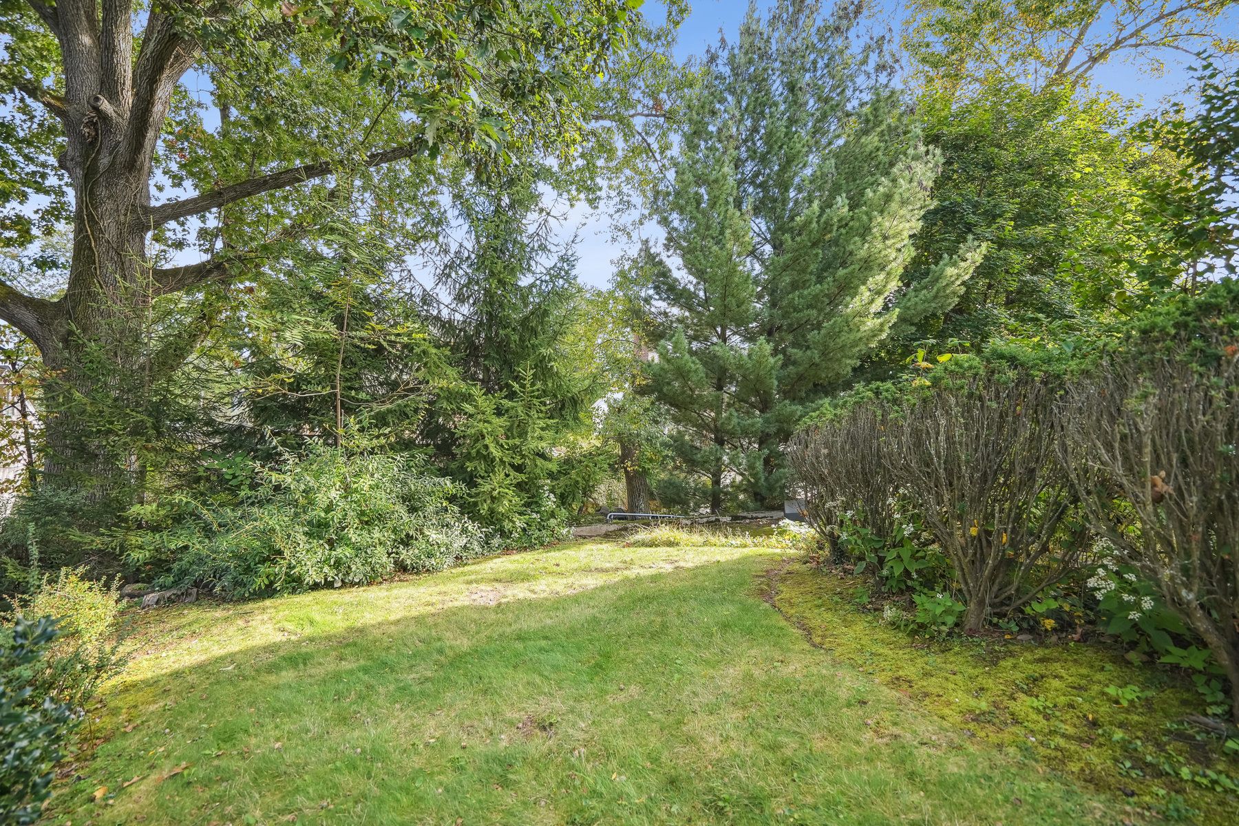 42 Collamore Terrace 