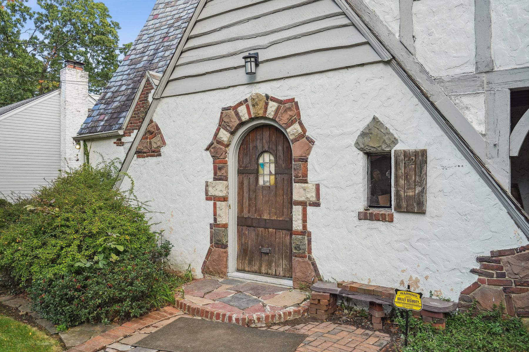42 Collamore Terrace 