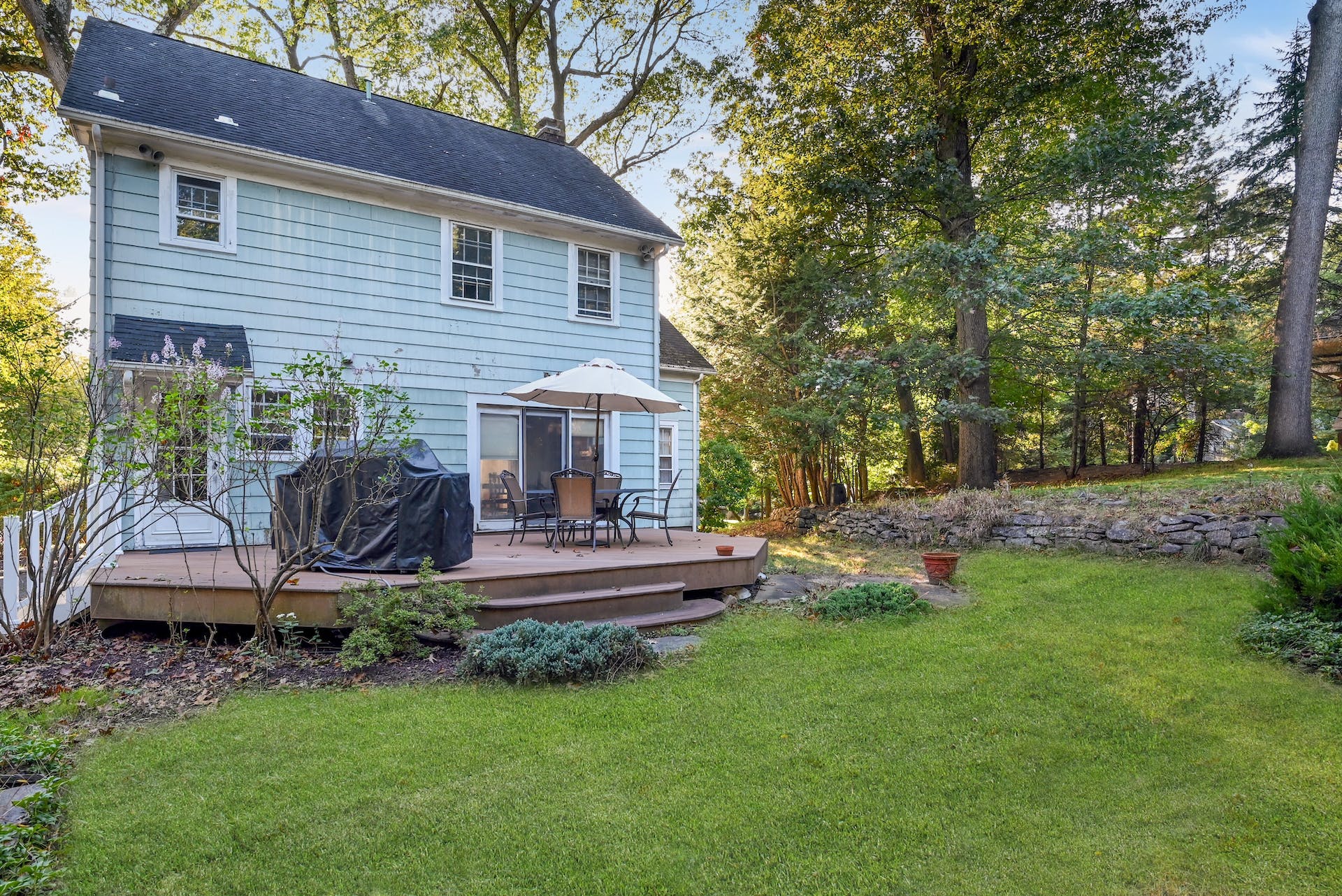 242 Hardenburgh Ave