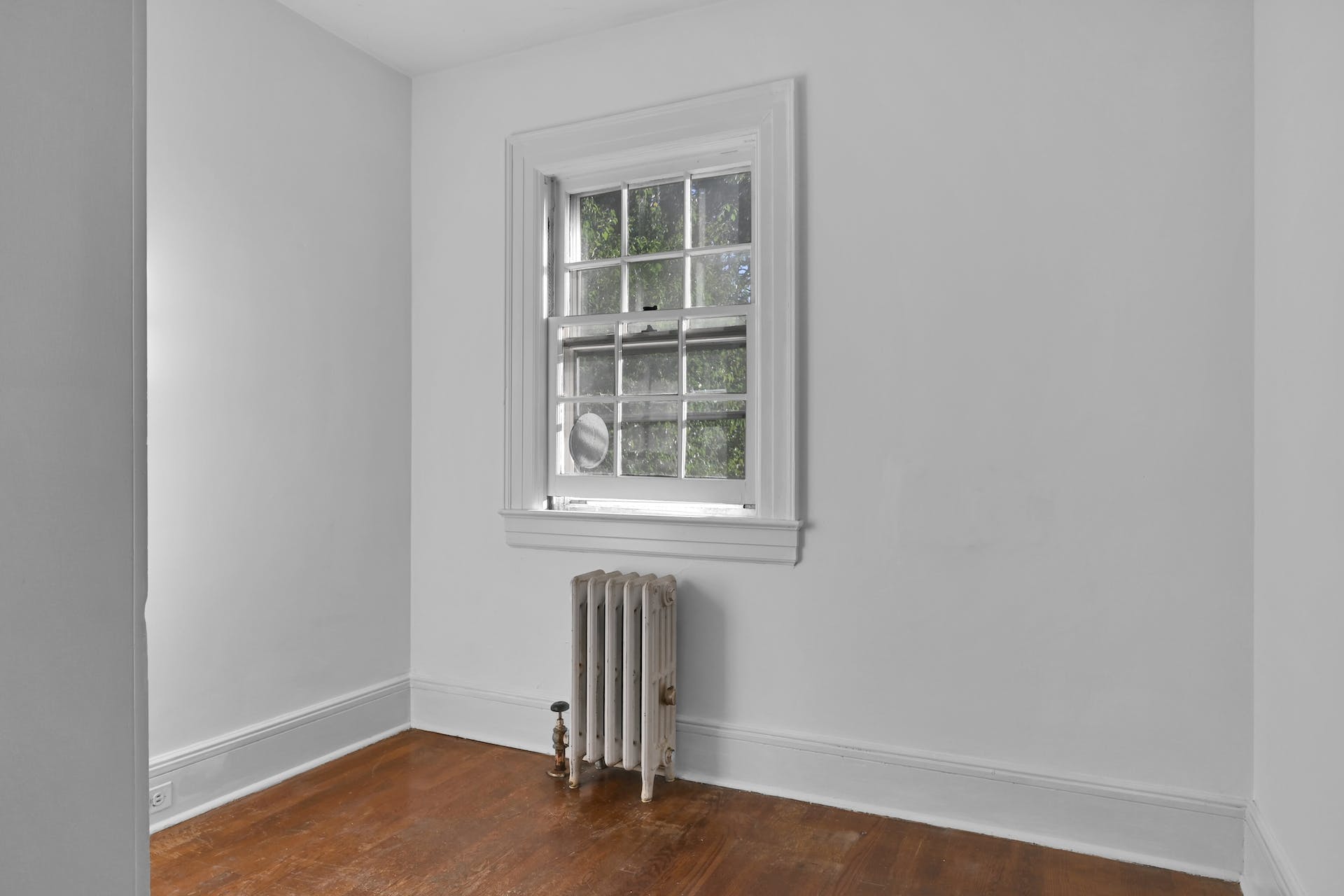 242 Hardenburgh Ave
