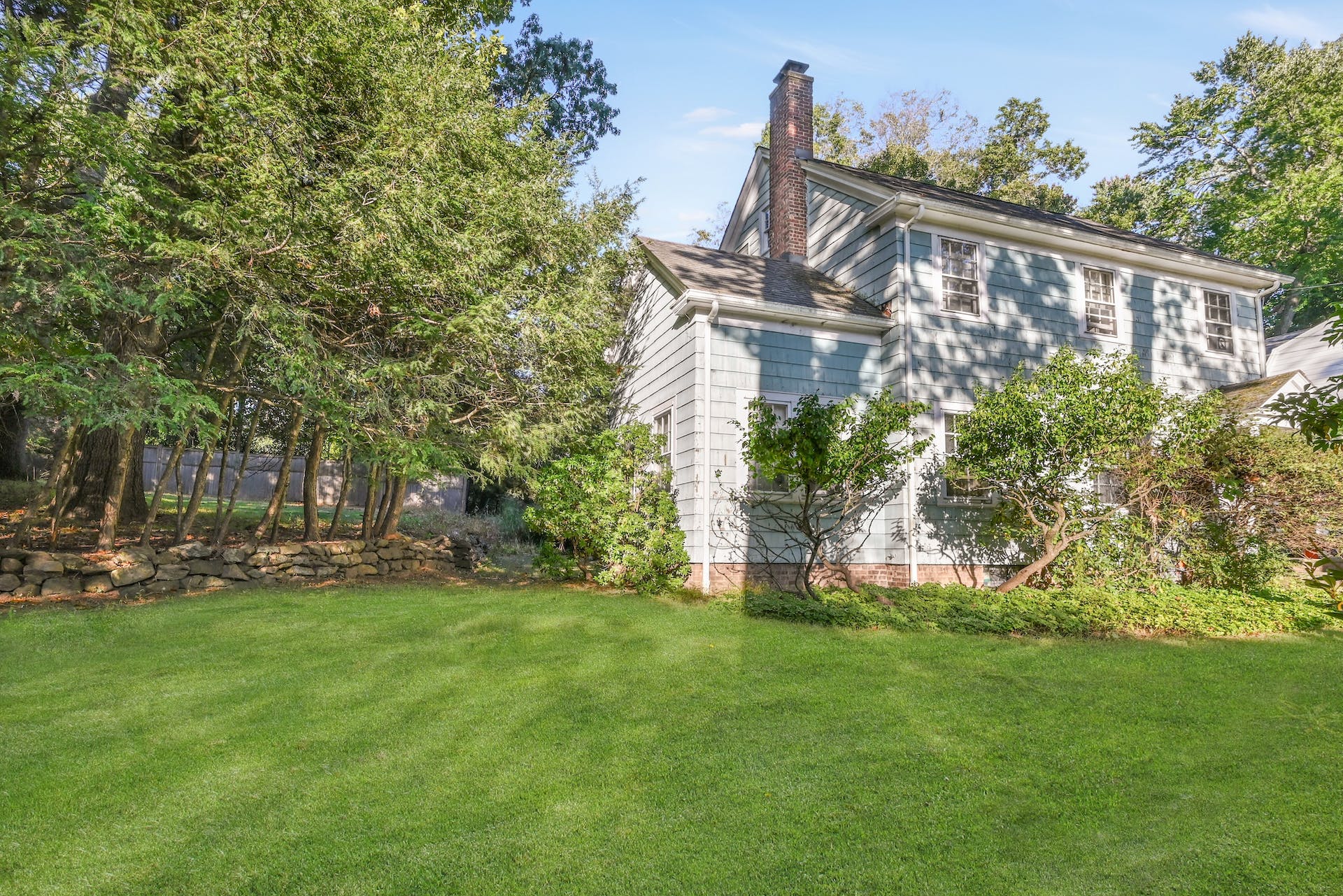 242 Hardenburgh Ave