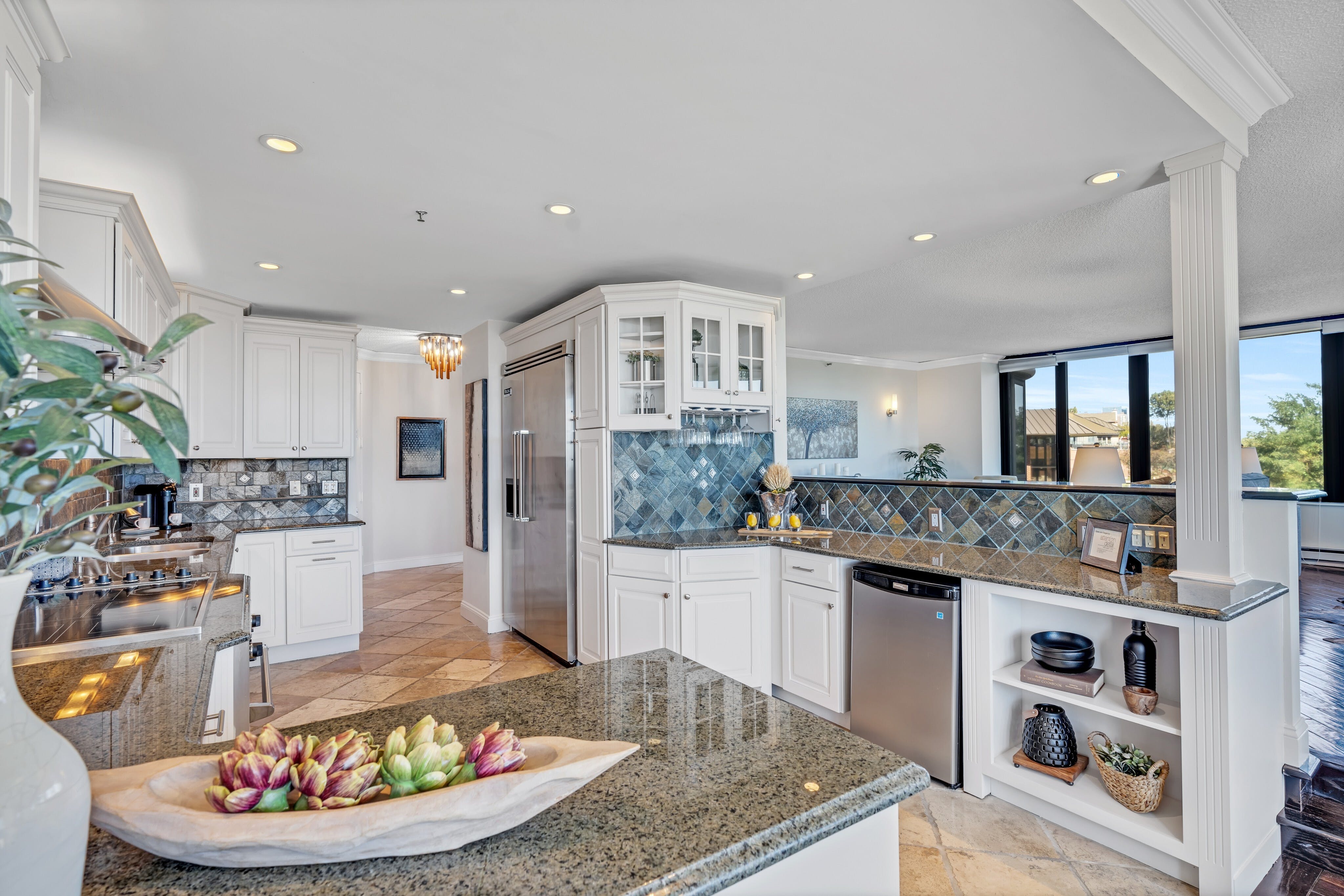 100 Carlyle Drive Unit# 2KN