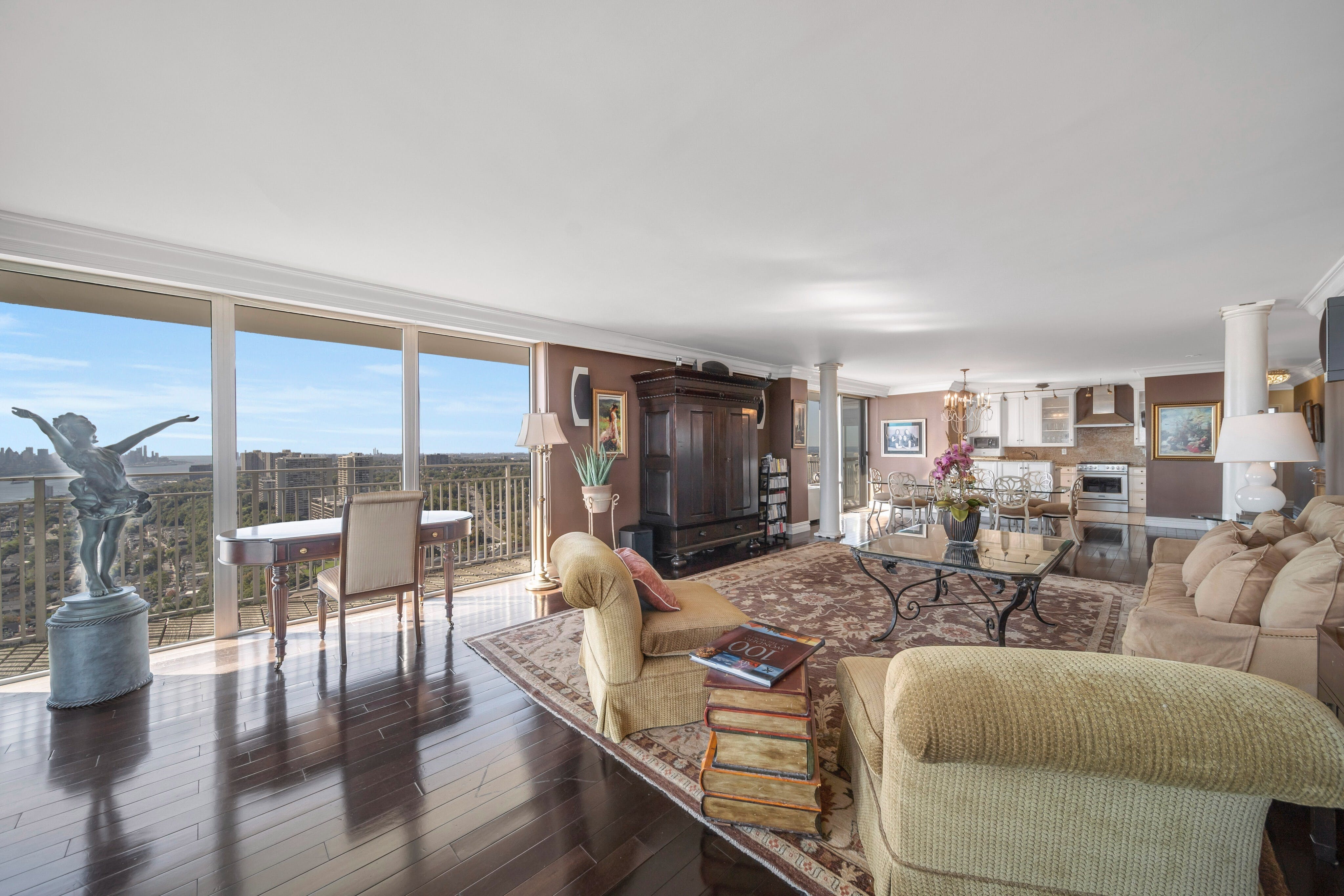 1530 Palisade Avenue Unit# 29L