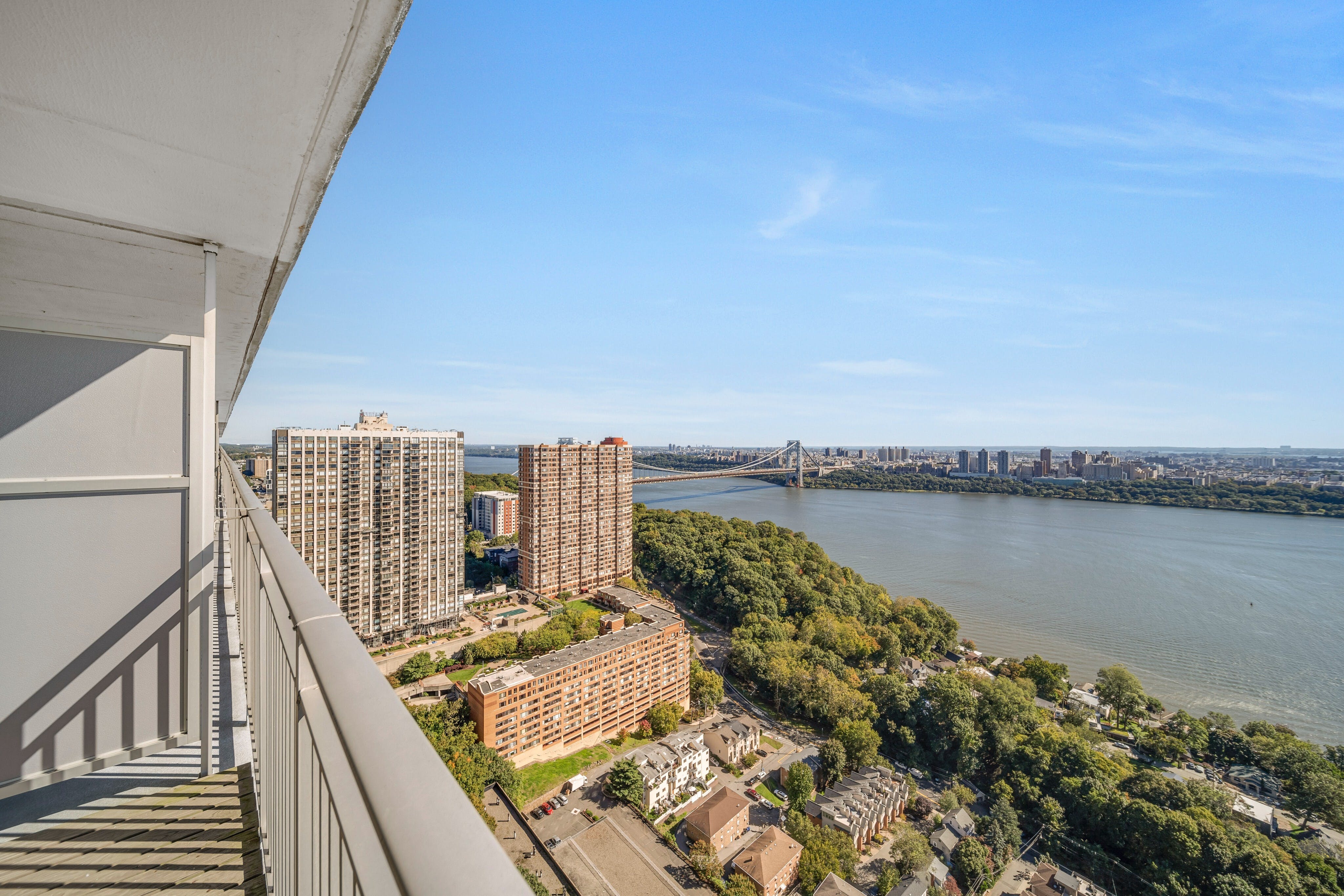1530 Palisade Avenue Unit# 29L