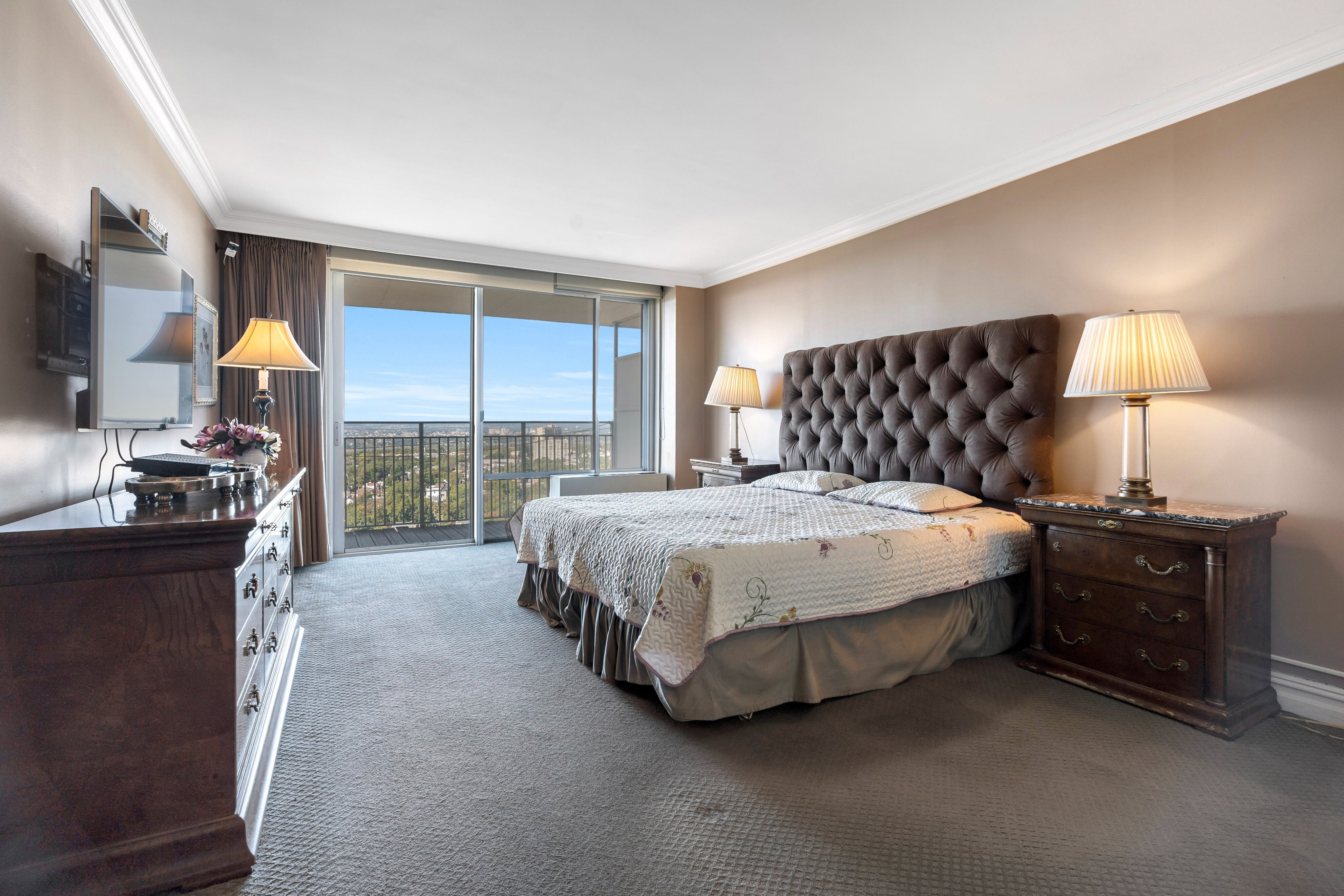 1530 Palisade Avenue Unit# 29L