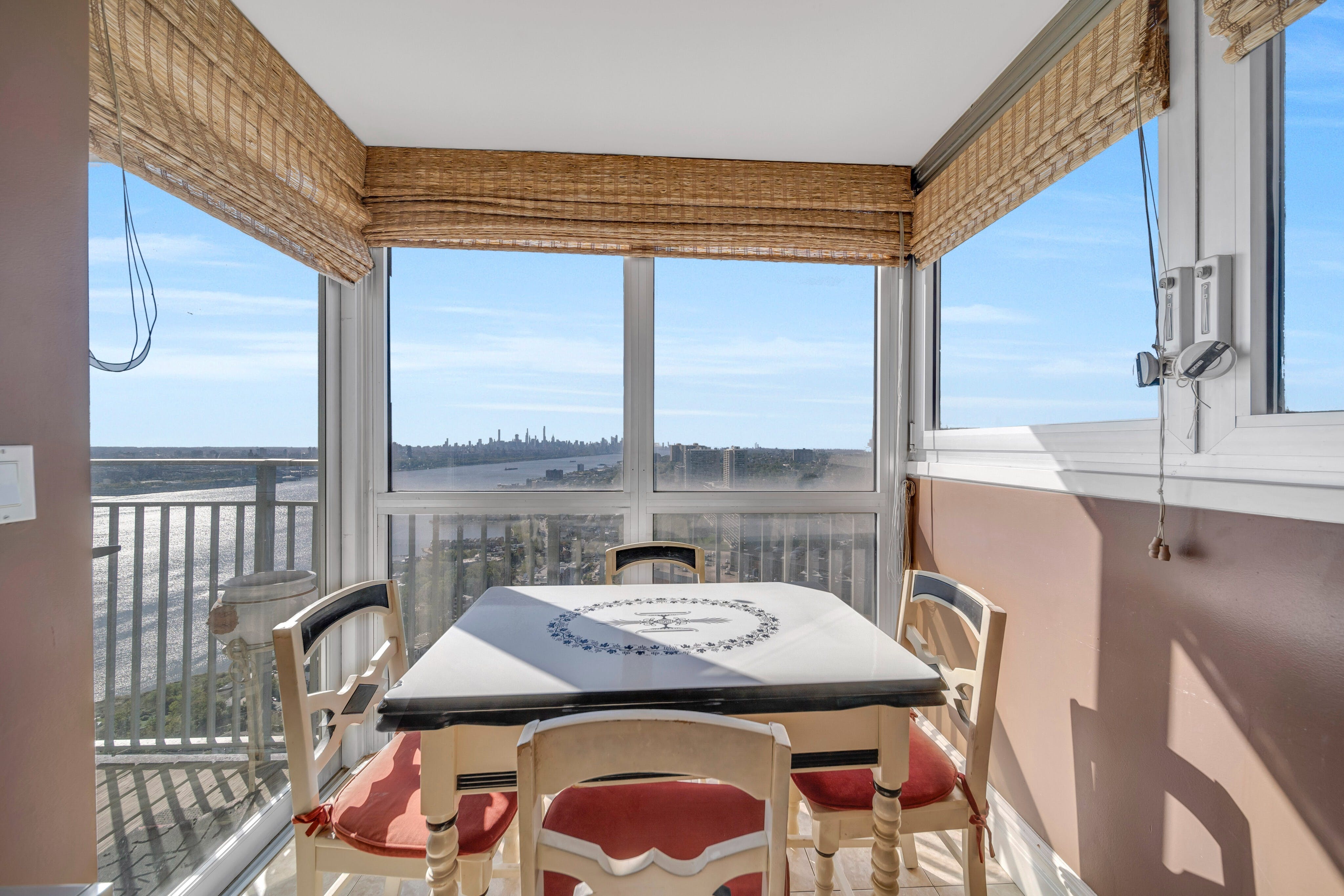 1530 Palisade Avenue Unit# 29L