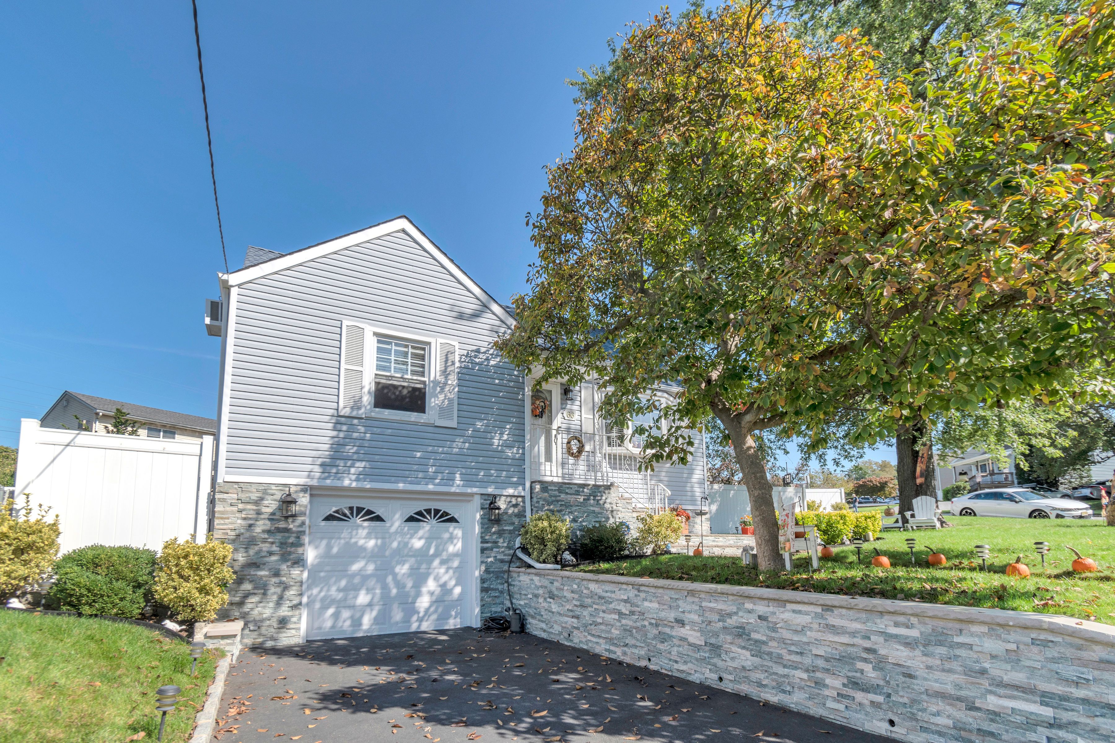 66 Birchwood Drive 