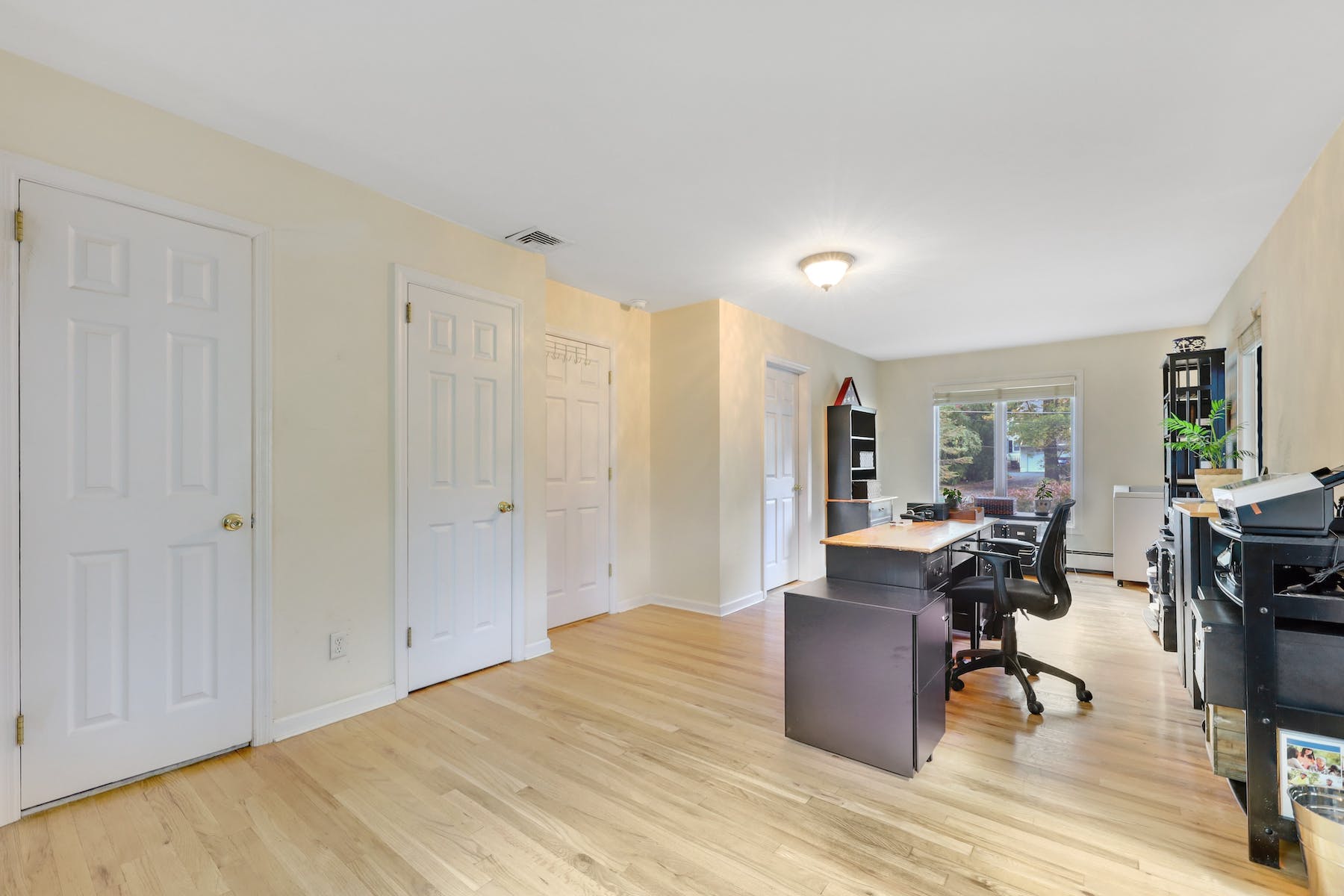 16 Wanamaker Avenue 