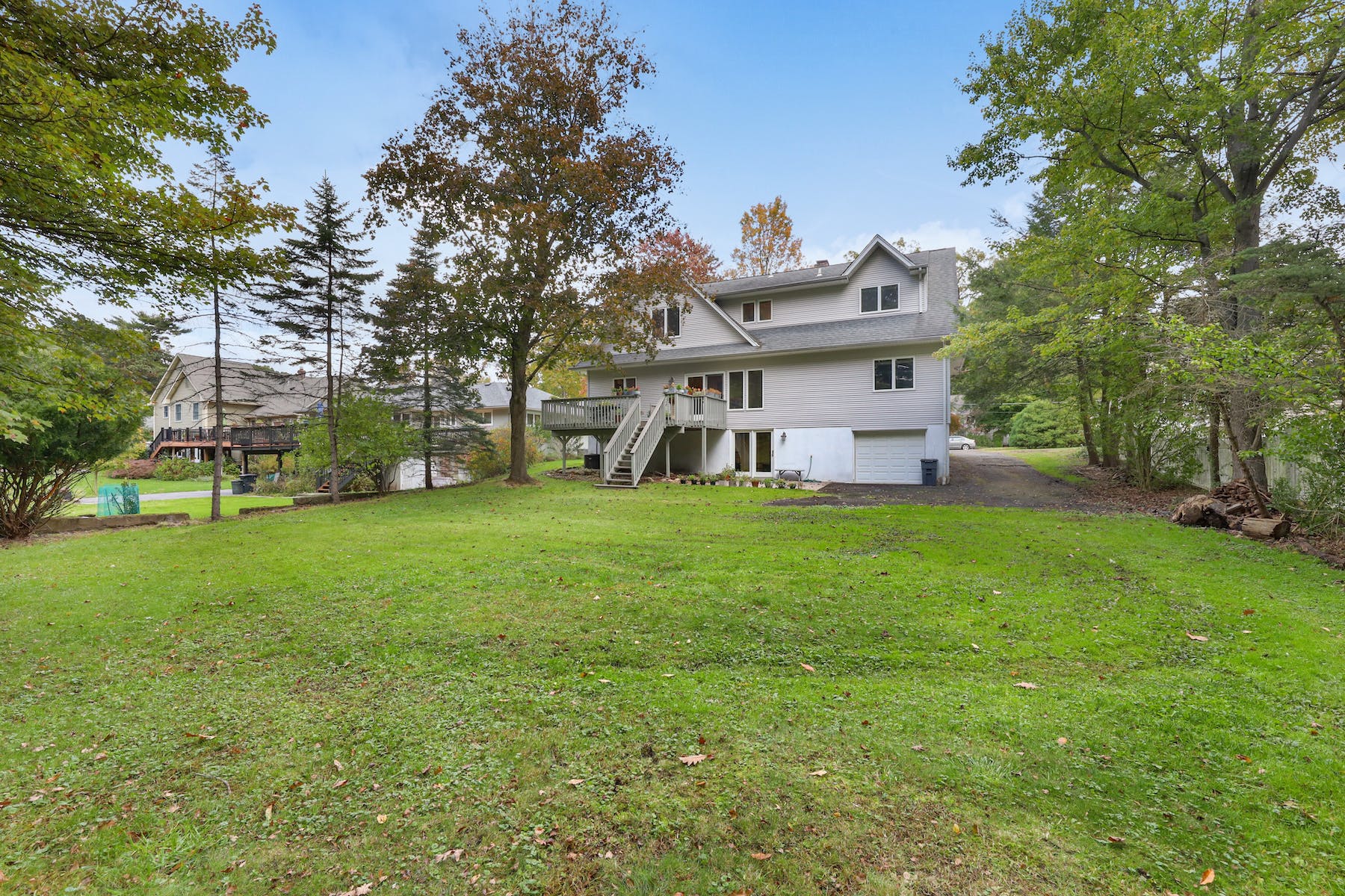 16 Wanamaker Avenue 