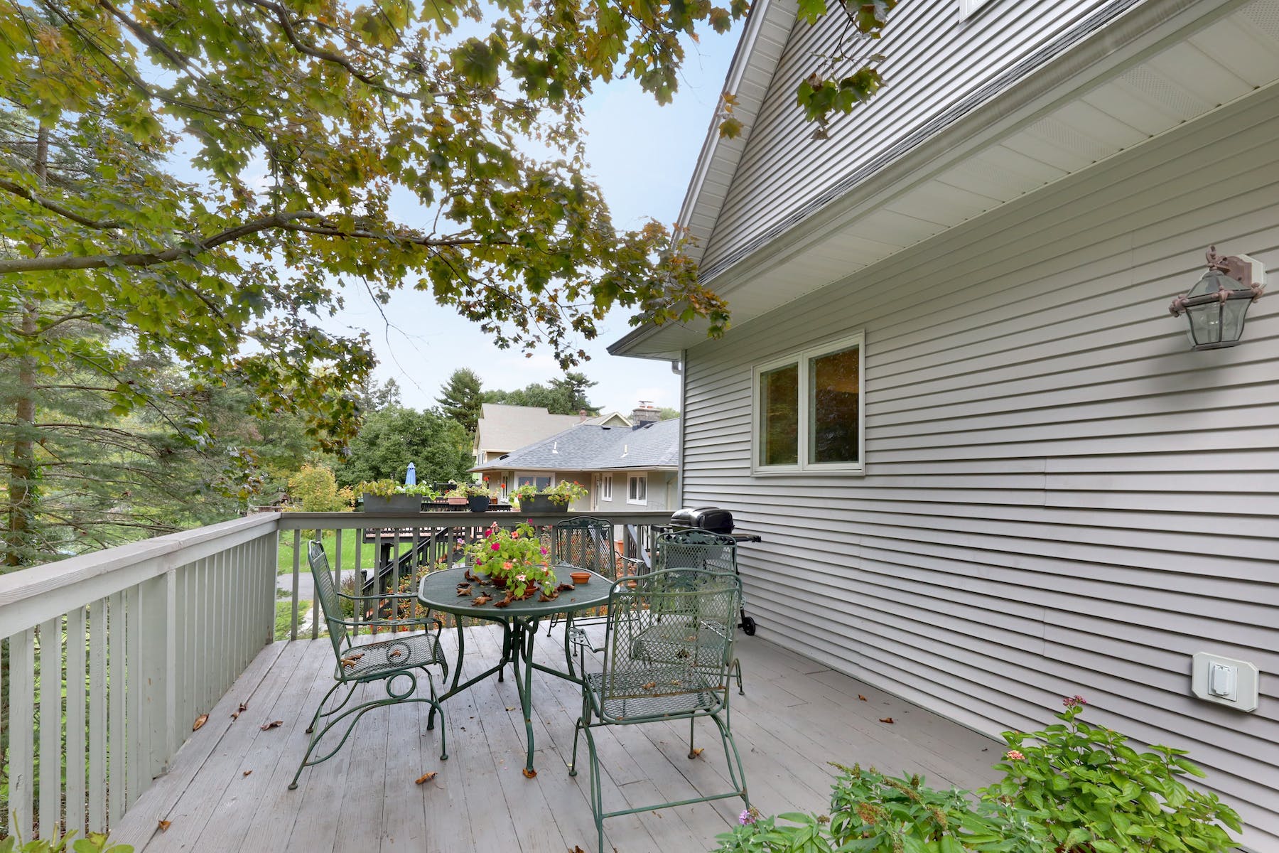 16 Wanamaker Avenue 