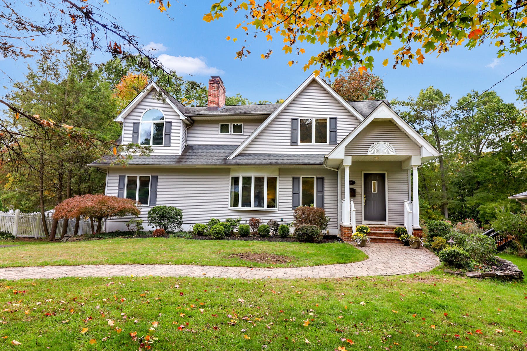 16 Wanamaker Avenue 