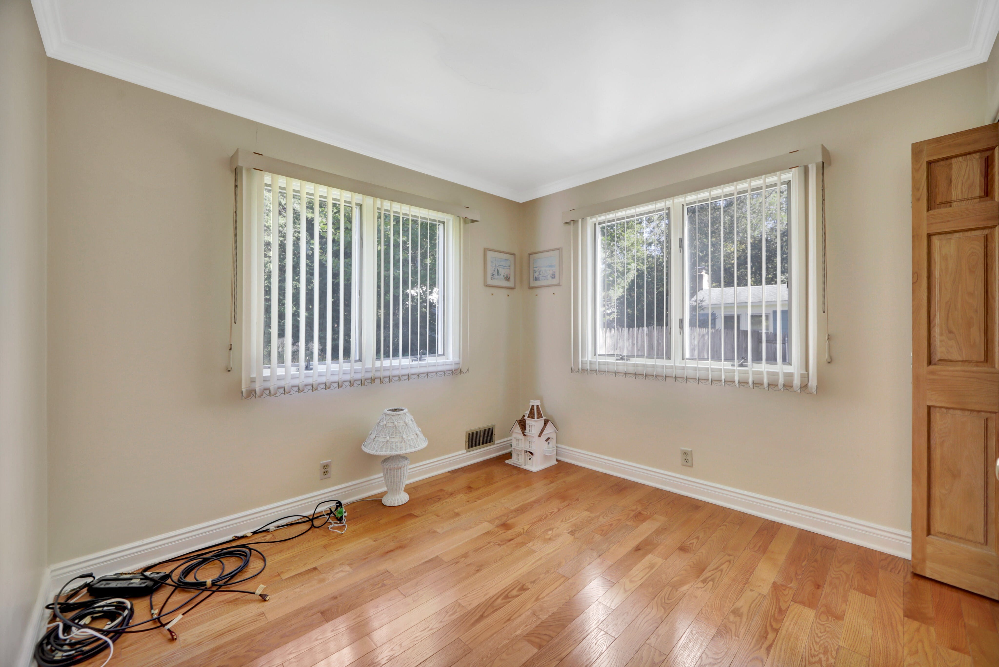 10 Aster Lane 