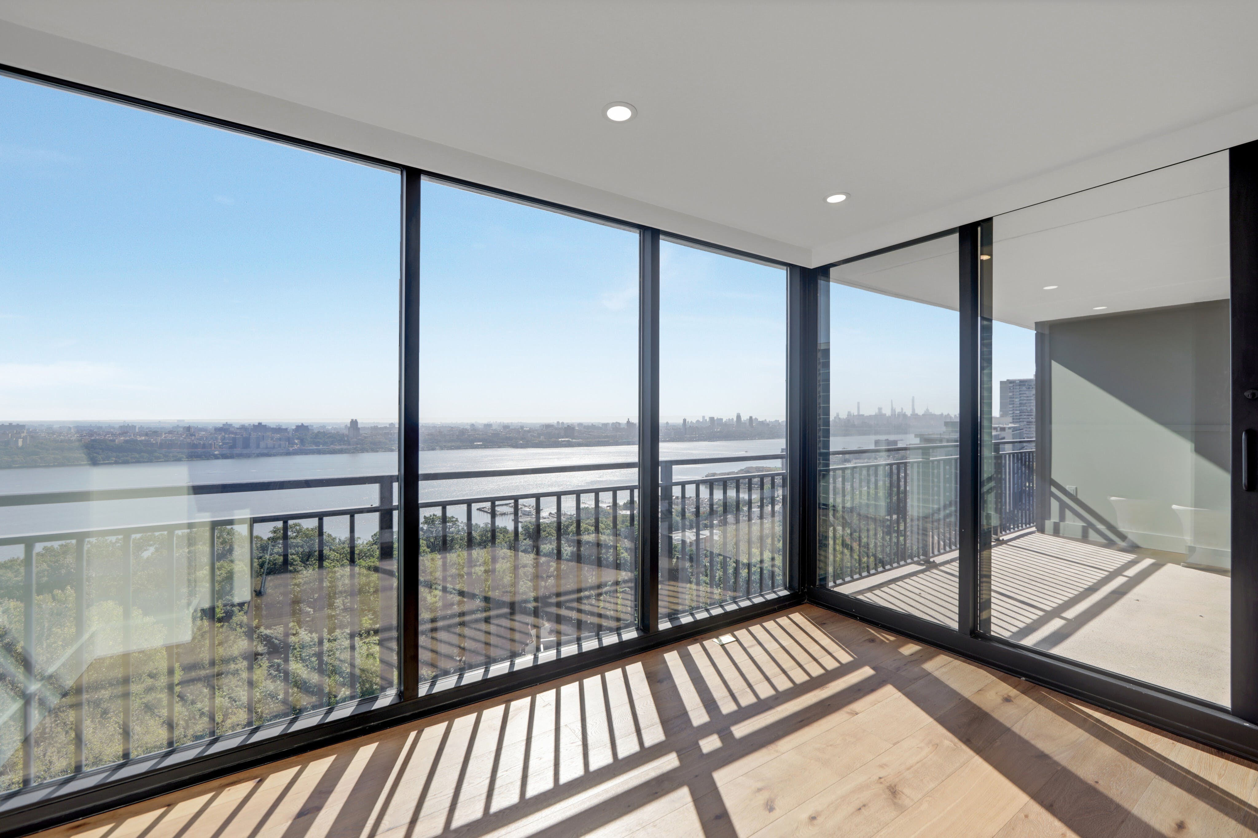 1500 Palisade Avenue Unit# 15D