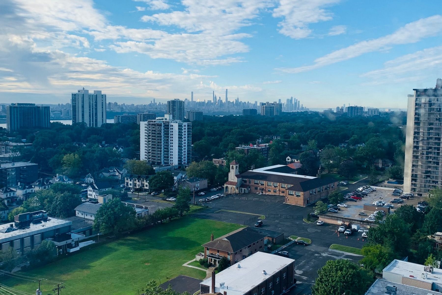 2000 Linwood Avenue Unit# 22N